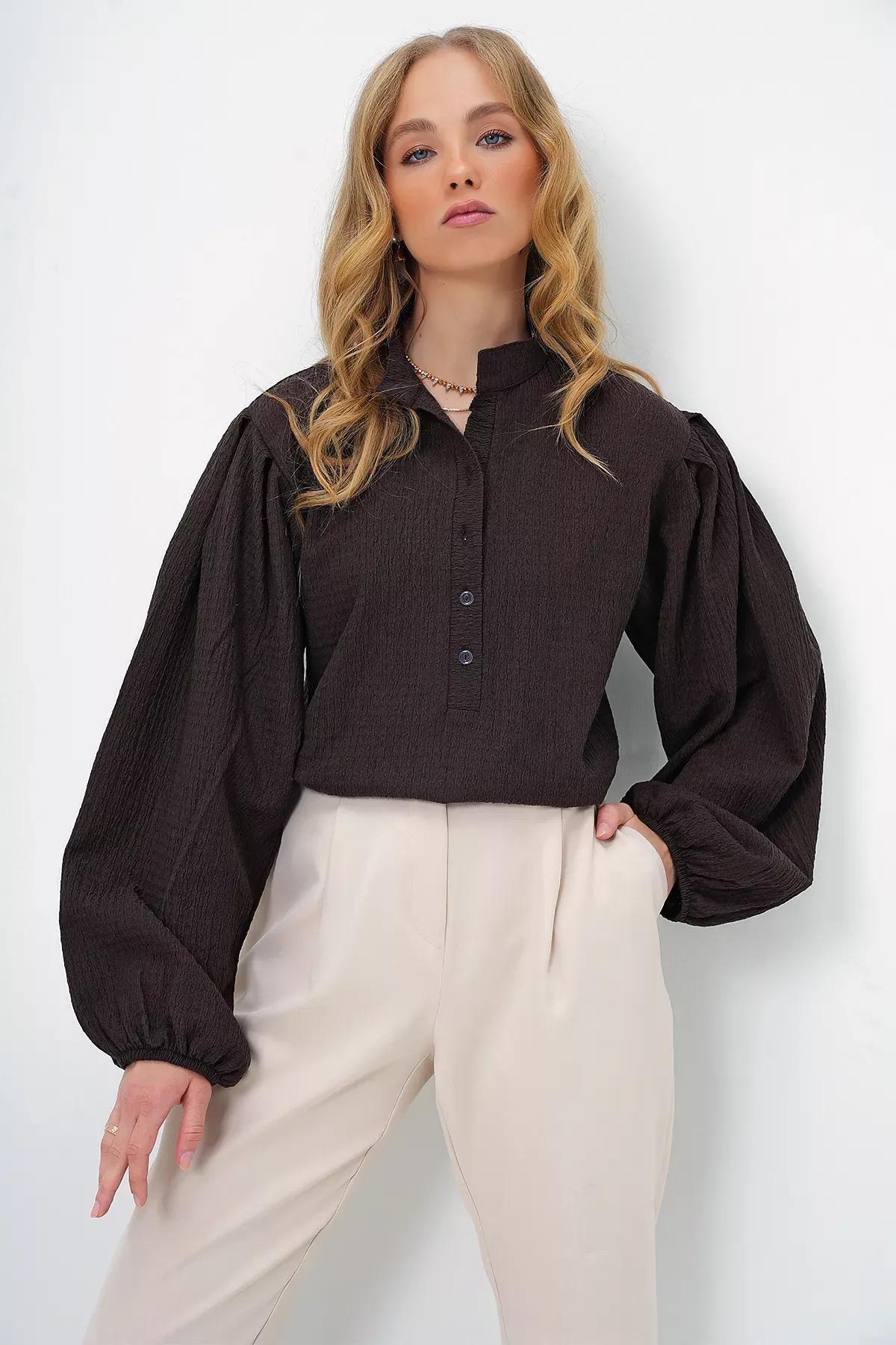Green Princess Sleeve Blouse, Brown, large image number 2