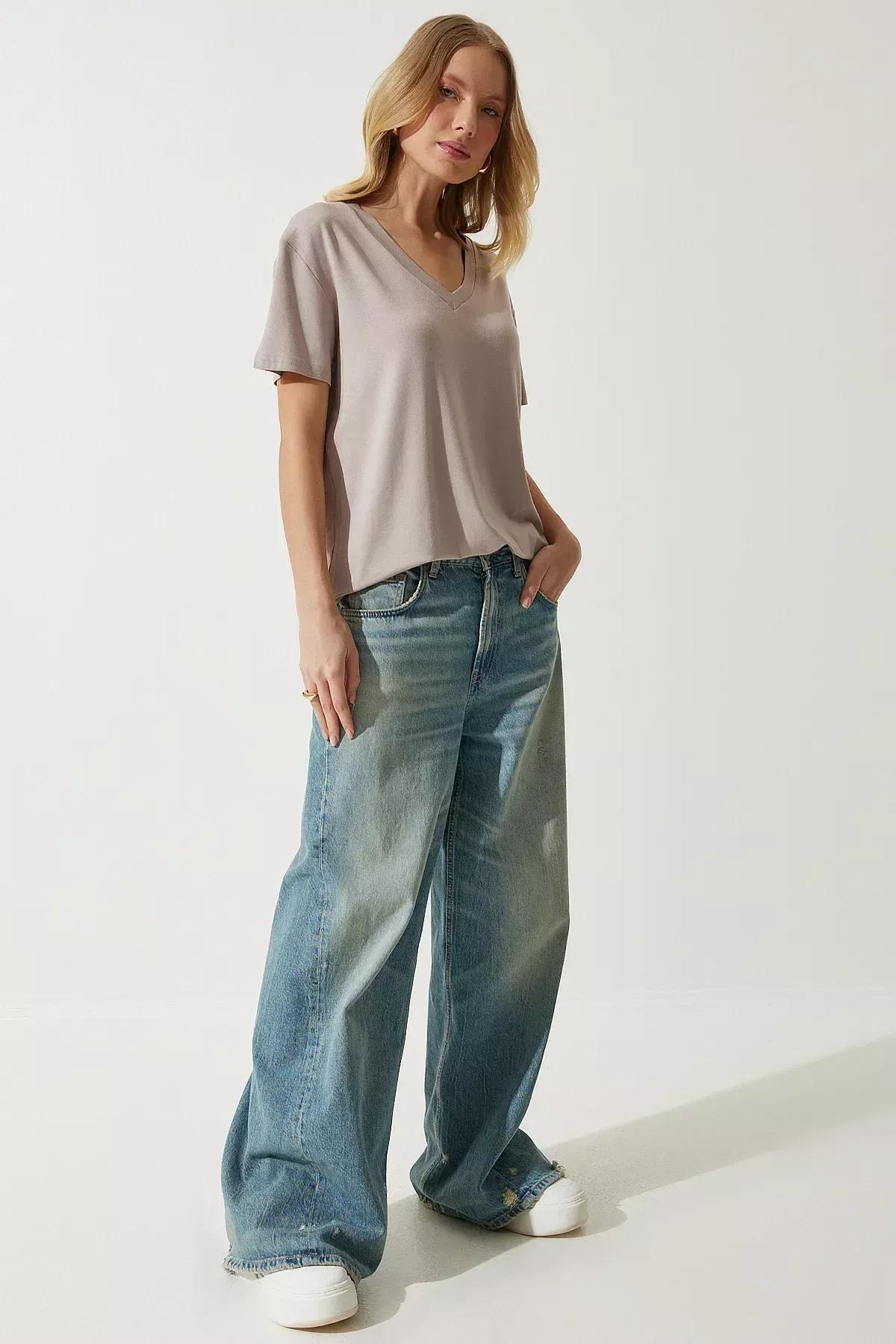 Grey V-Neck Basic Knitted T-Shirt, Mink, large image number 3
