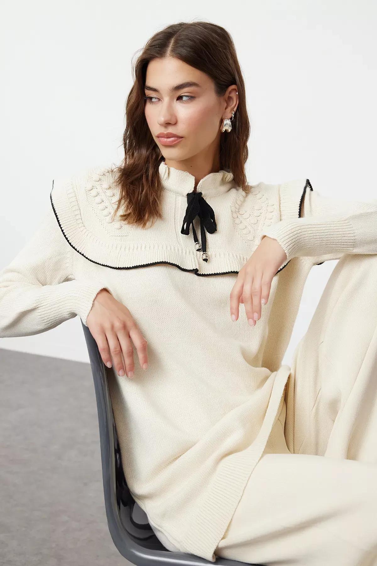 Beige Black Piping Collar Knit Set, Ecru, large image number 1