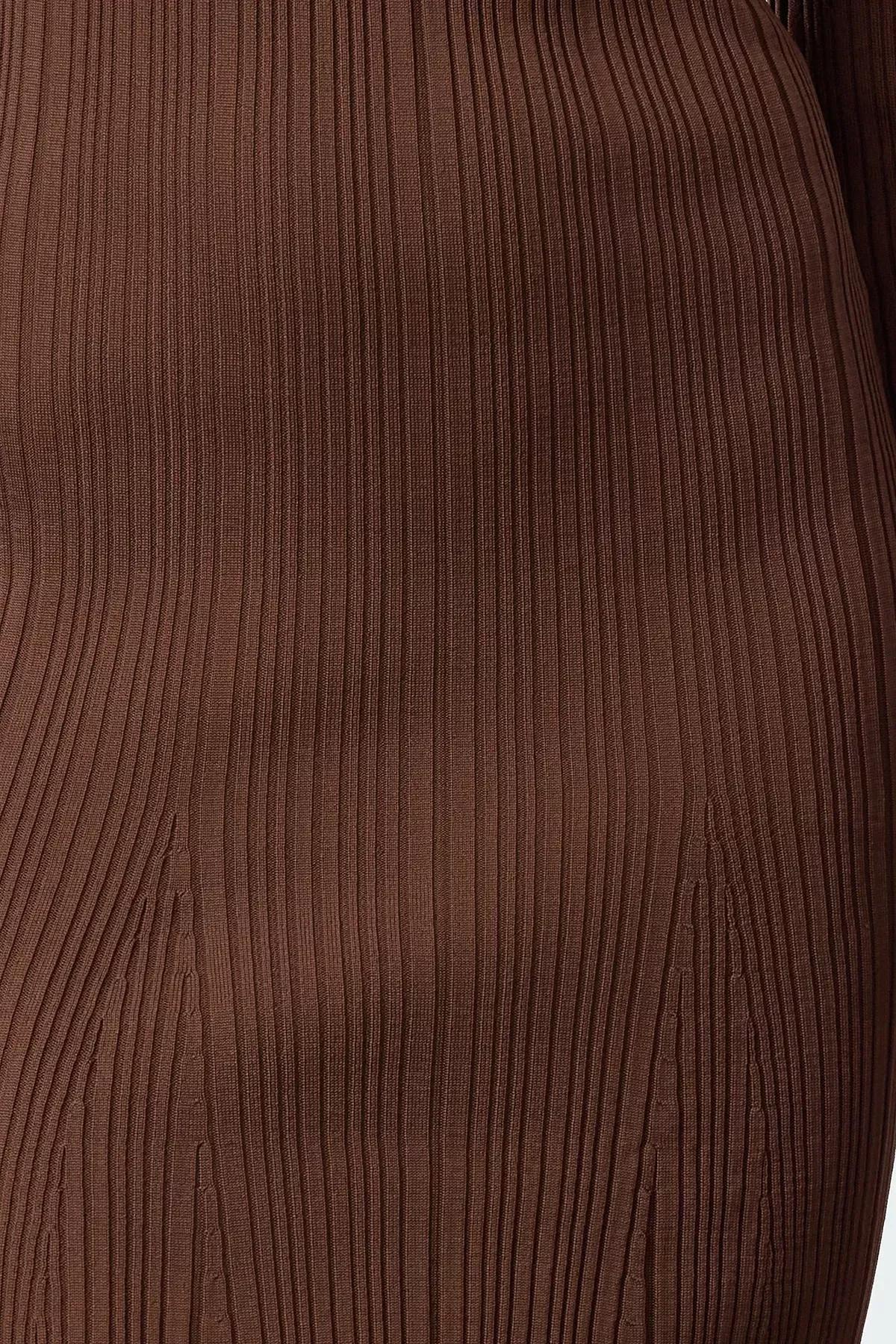 Brown Knit Basic Carmen Collar Midi Dress, Brown, large image number 2