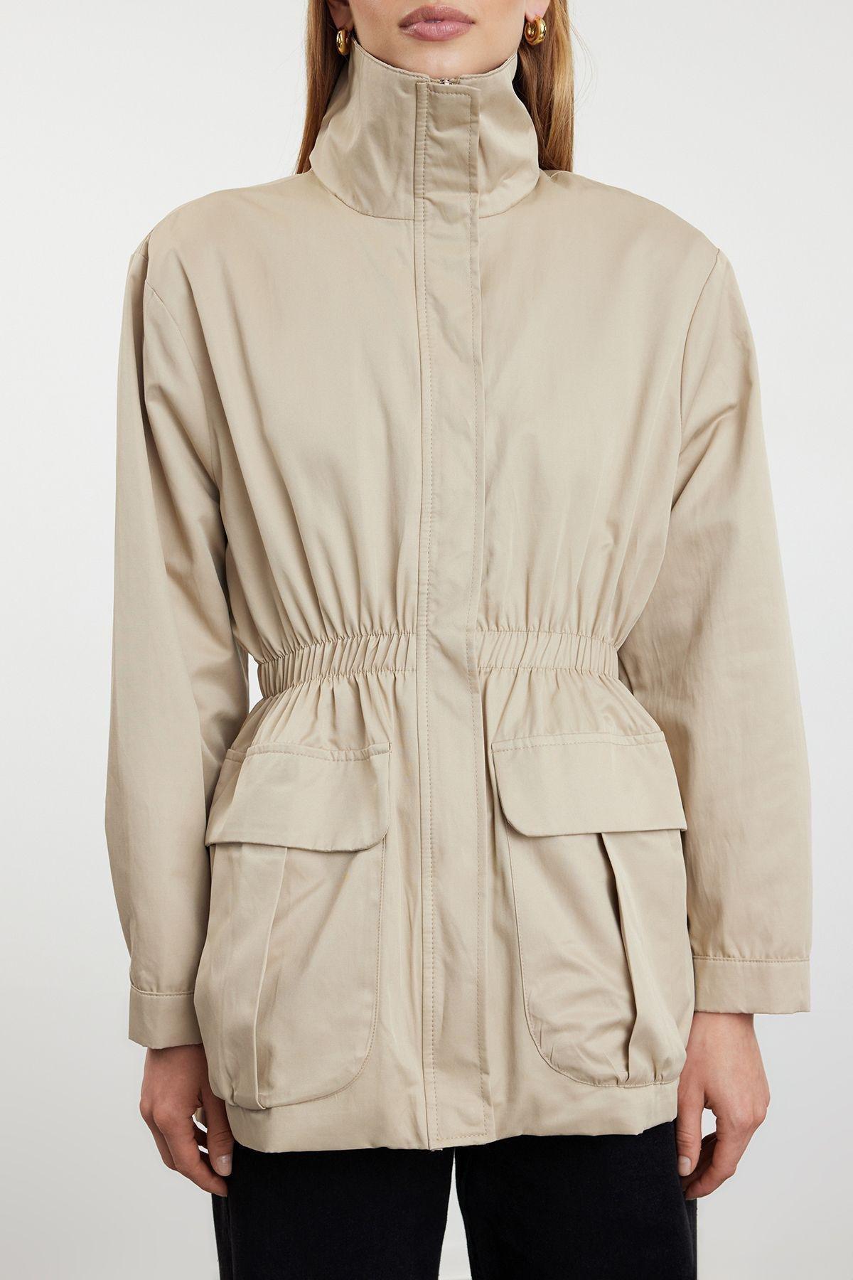 Beige Oversize Elastic Waist Zippered Windbreaker Coat TWOAW25MO00075, Beige, large image number 2