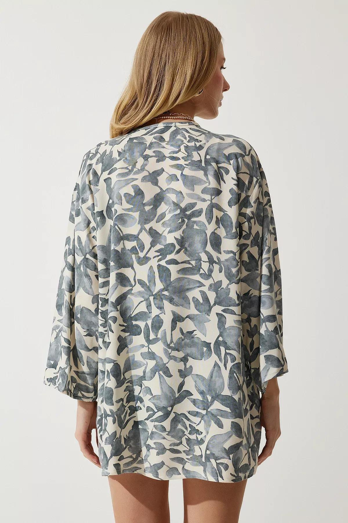 Gray Bone Patterned Kimono, Gray Bone, large image number 7