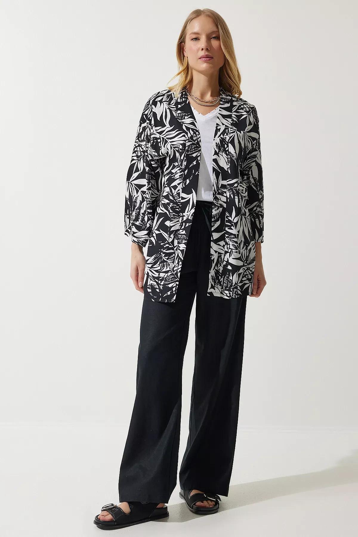 Vibrant Black Patterned Kimono, , large image number 7