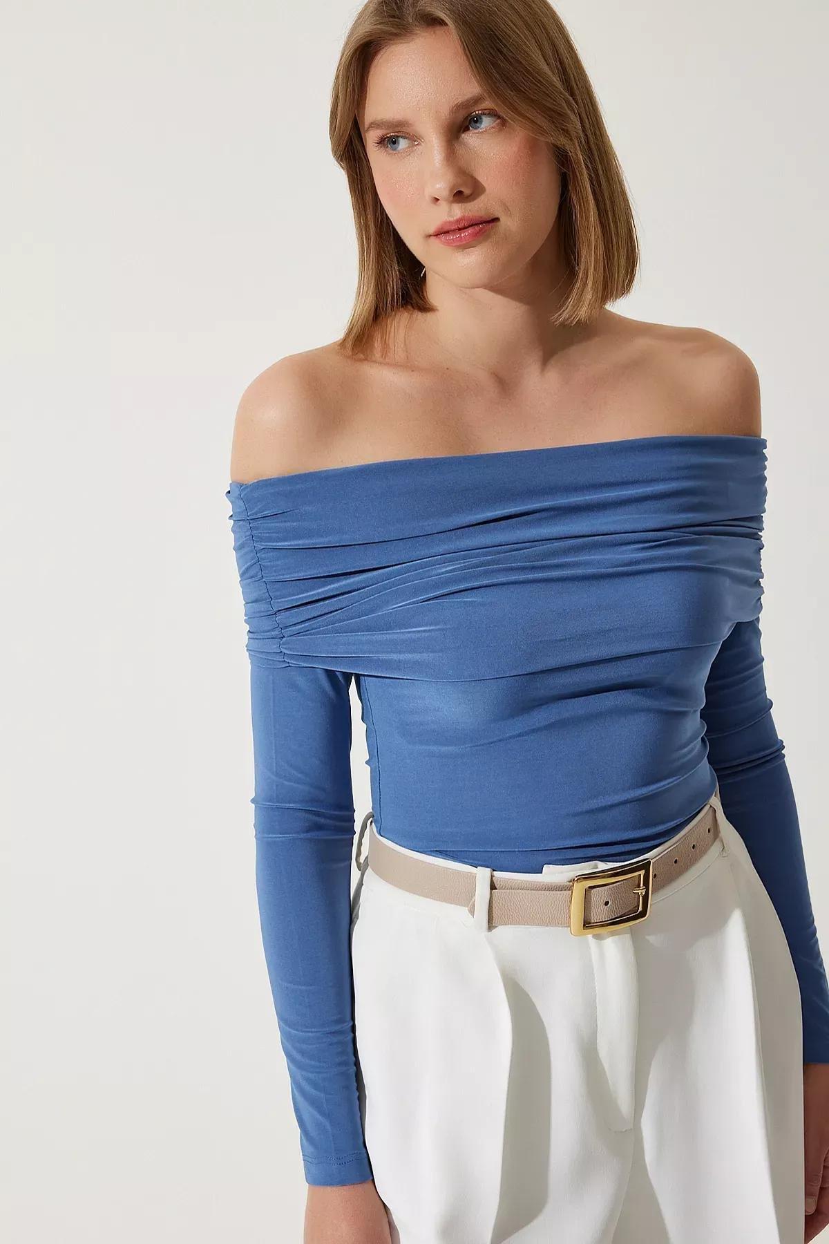 Indigo Ruched Cropped Blouse, , large image number 1