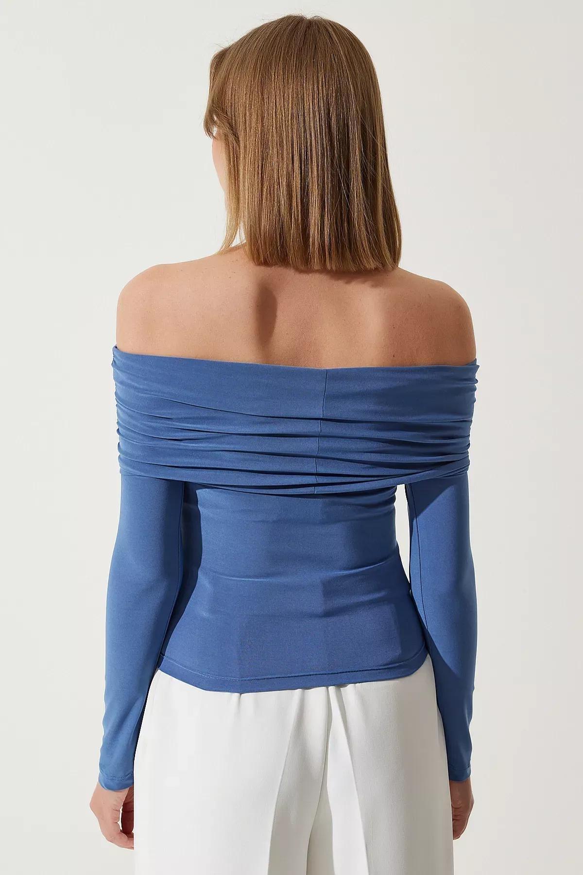 Indigo Ruched Cropped Blouse, , large image number 4