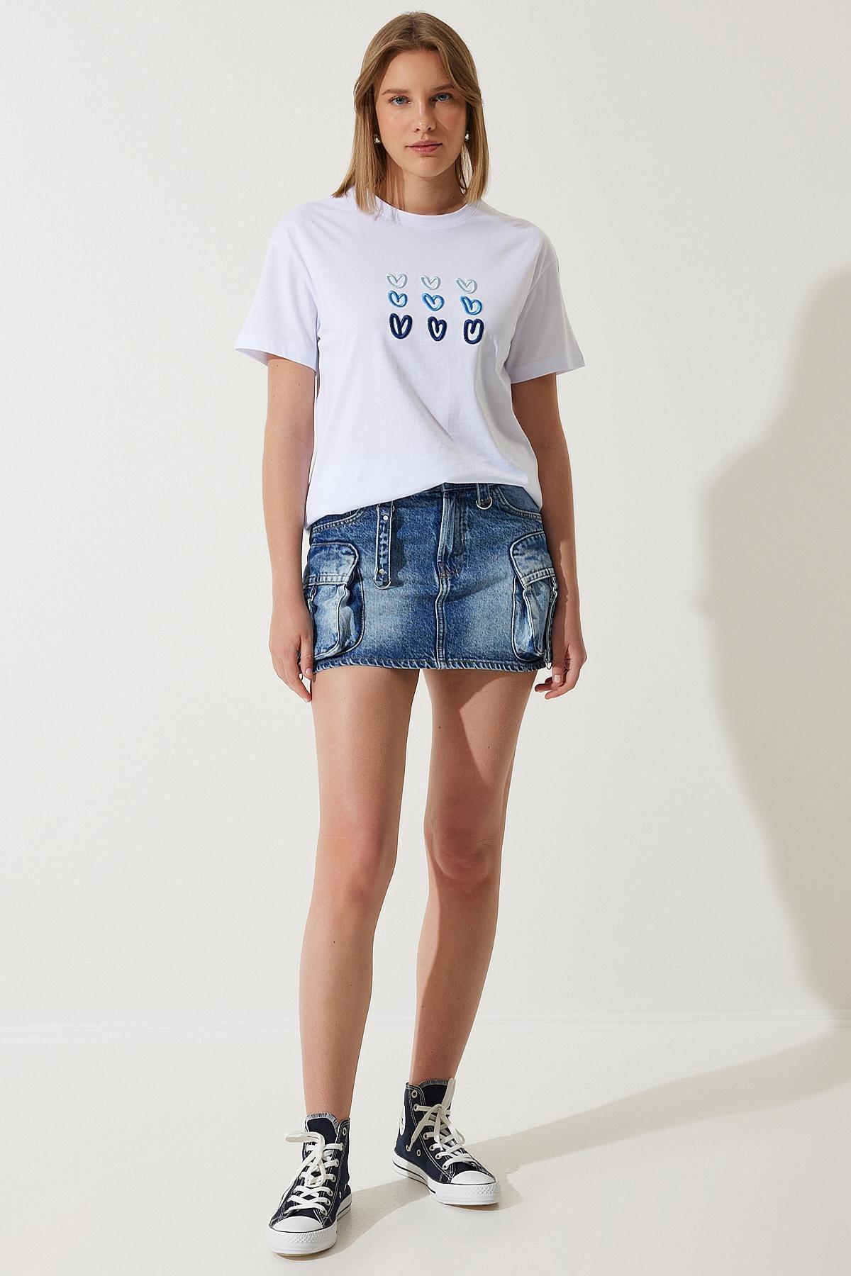 White Heart Embroidered T-Shirt, , large image number 2