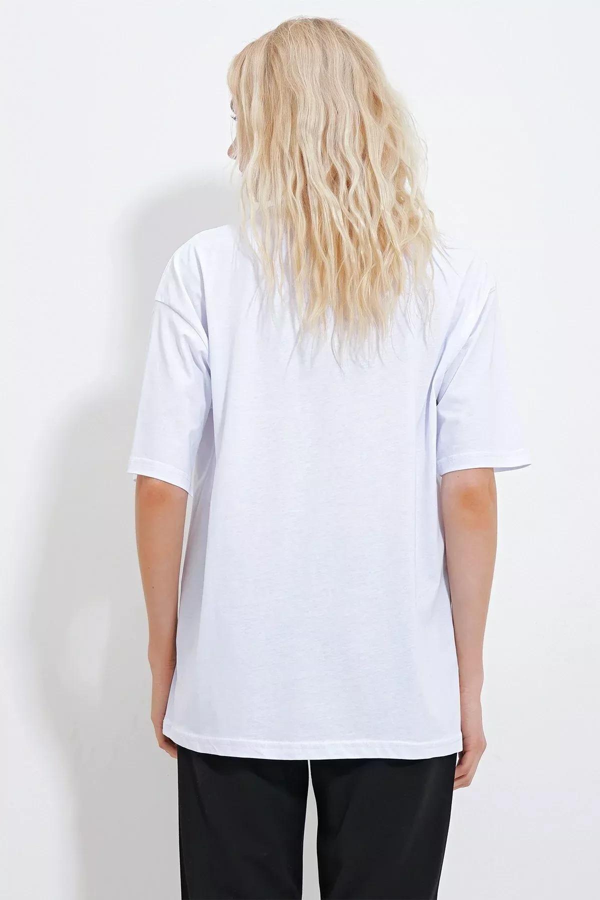 Womens White Crew Neck Oversize Pearl and Stone Embroidered T-Shirt ALC-X11964, single, White, large image number 3