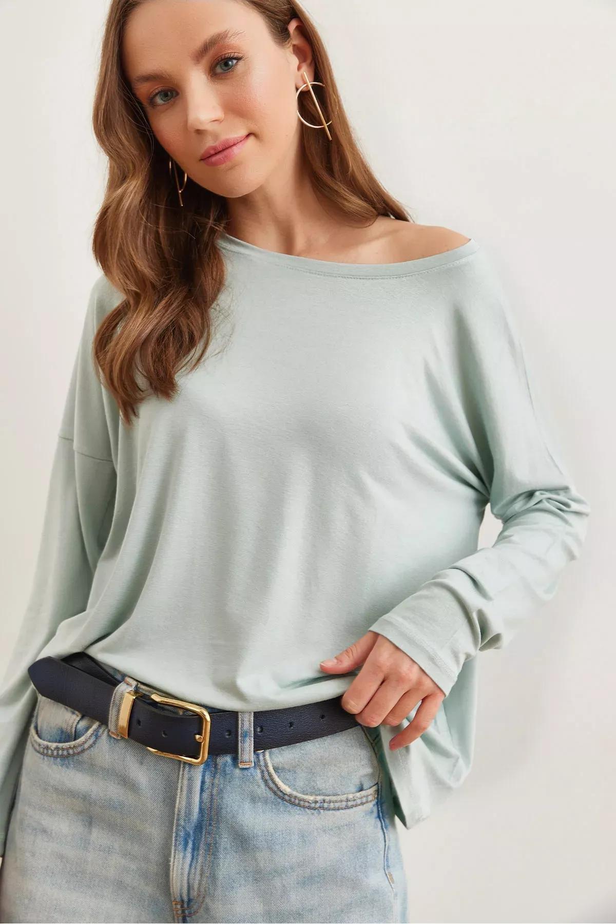 Womens Water Green Crew Neck Batwing Viscose Blouse BLZ-19002588, single, Water green, large image number 0