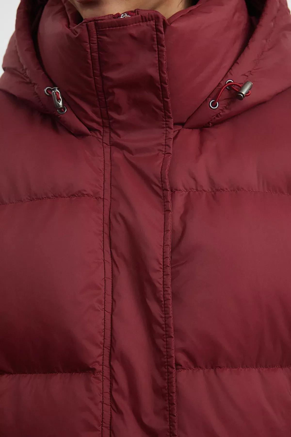 Red Oversize Hooded Puffer Jacket, Burgundy, large image number 3