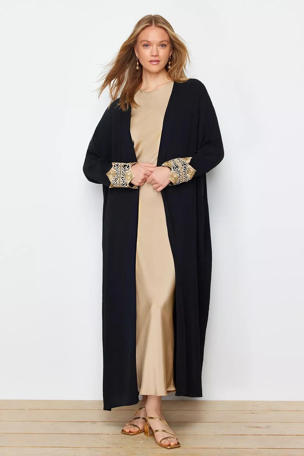 Black Gold Brode Abaya with Cap, , large image number 0