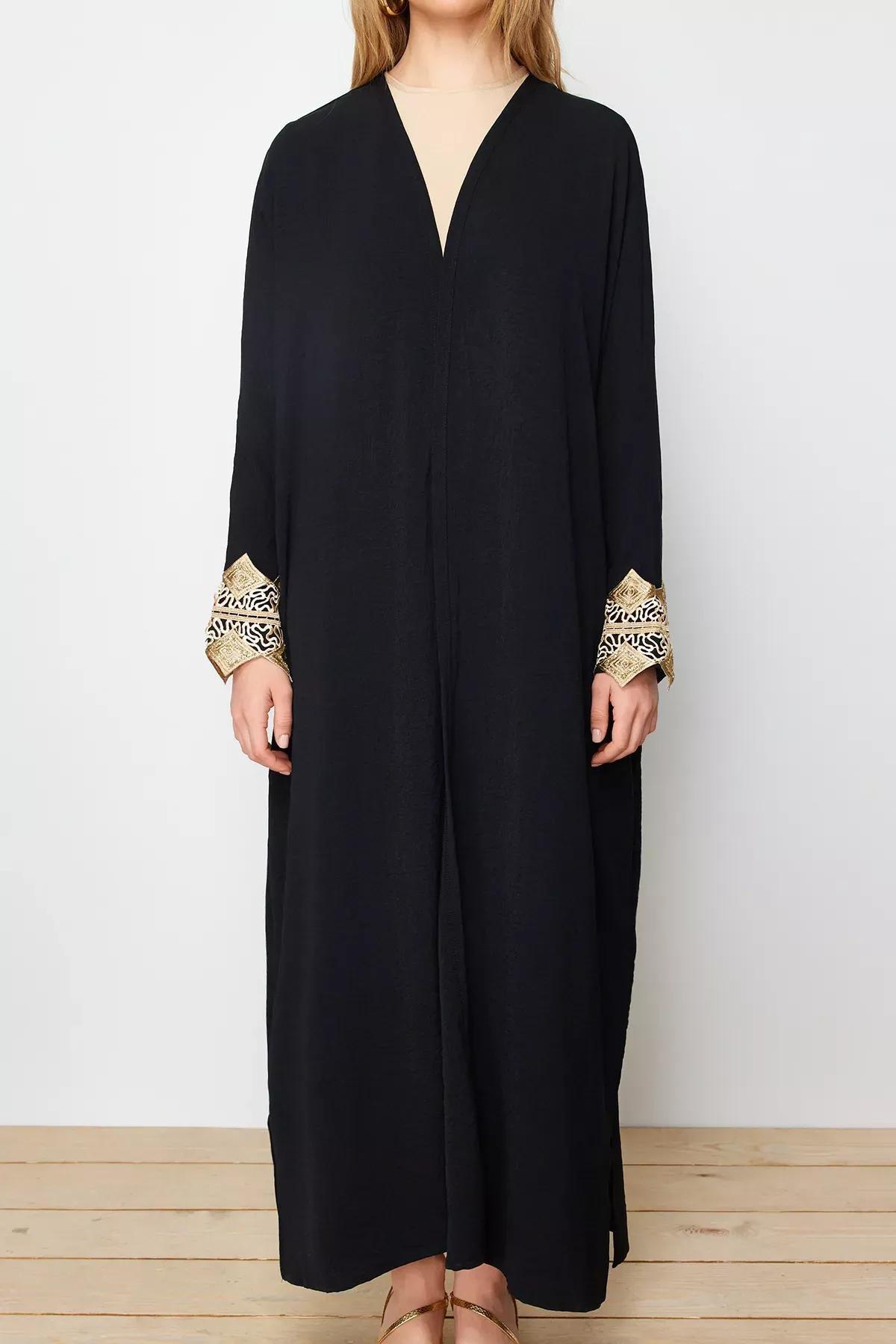 Black Gold Brode Abaya with Cap, , large image number 3