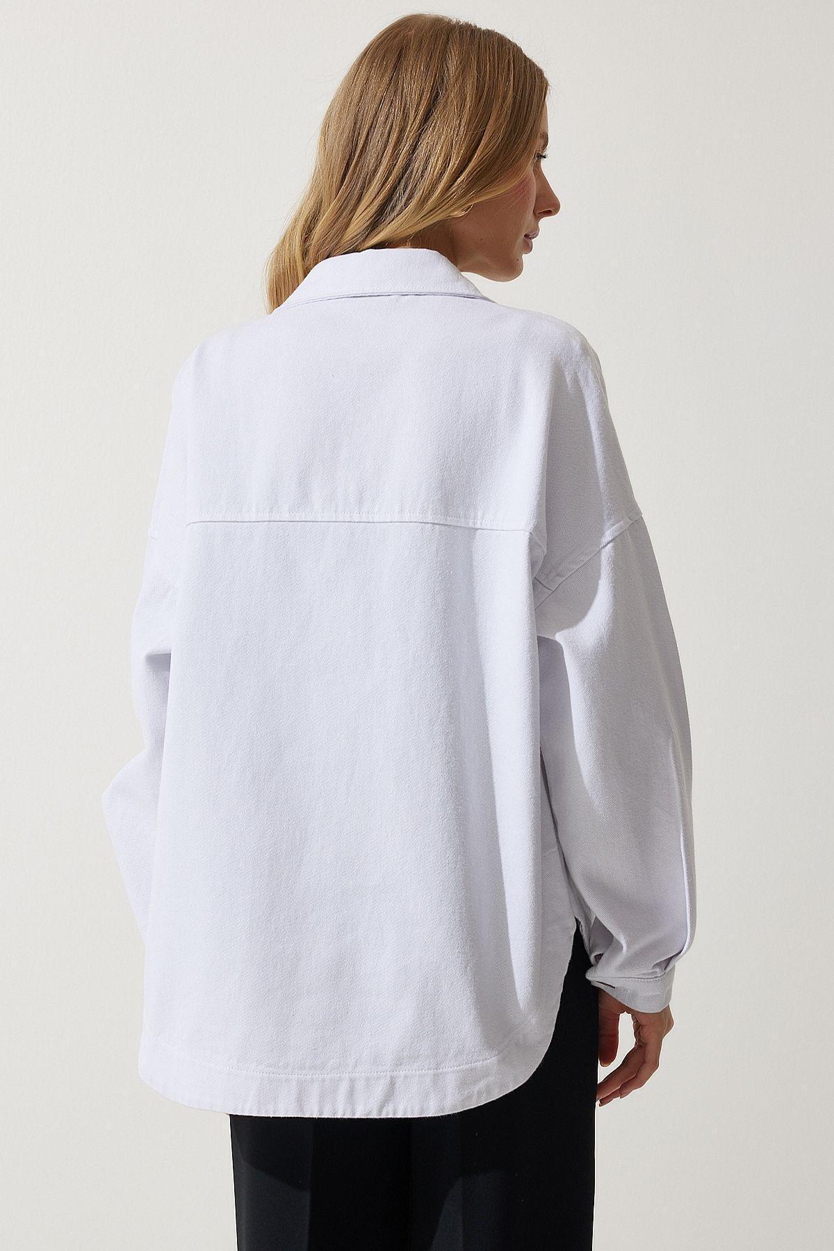 White Embroidered Oversize Shirt Jacket, C101_5696, large image number 5