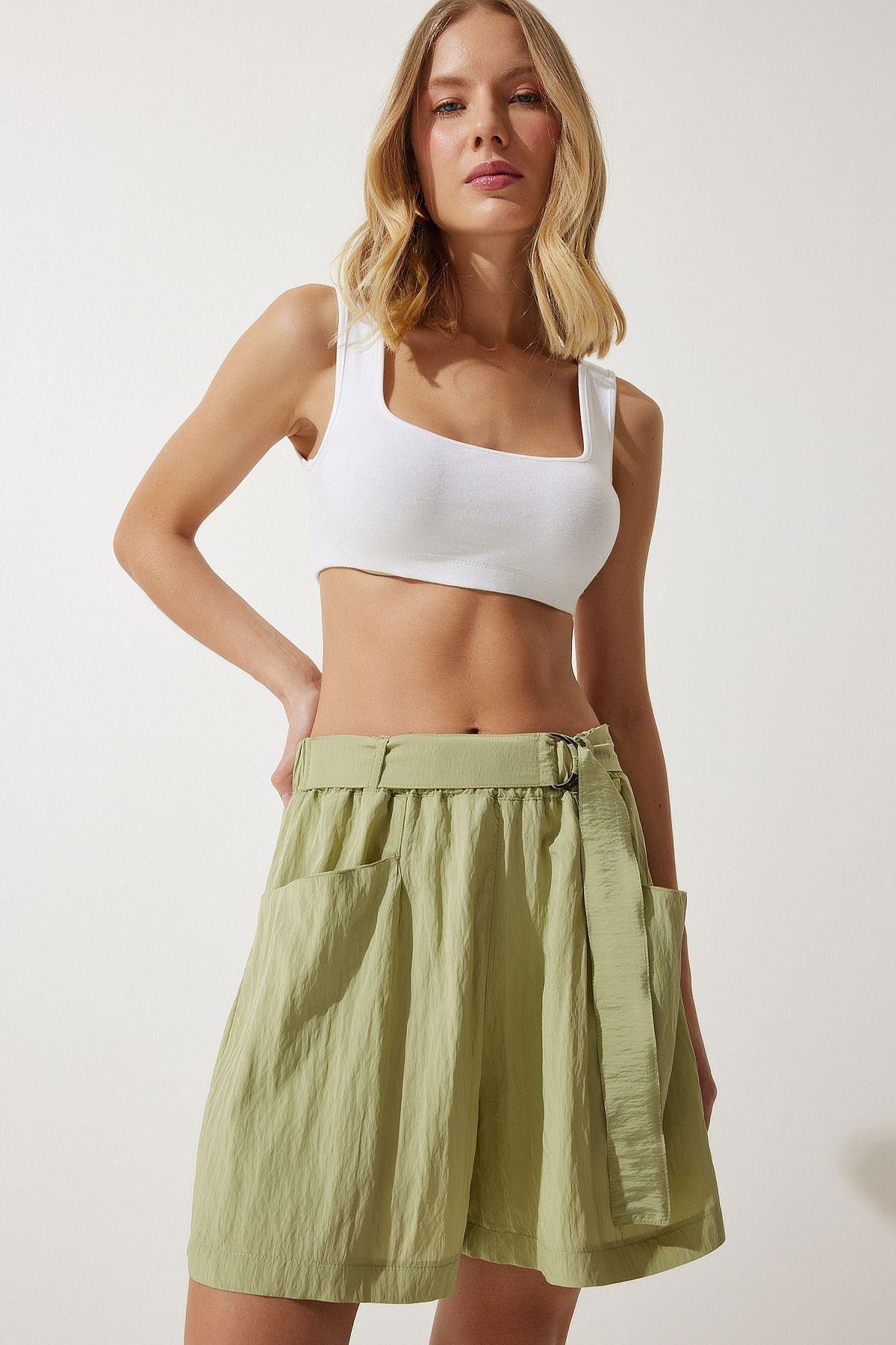 Womens Green Belted City Length Woven Shorts RC00154, single, , large image number 0