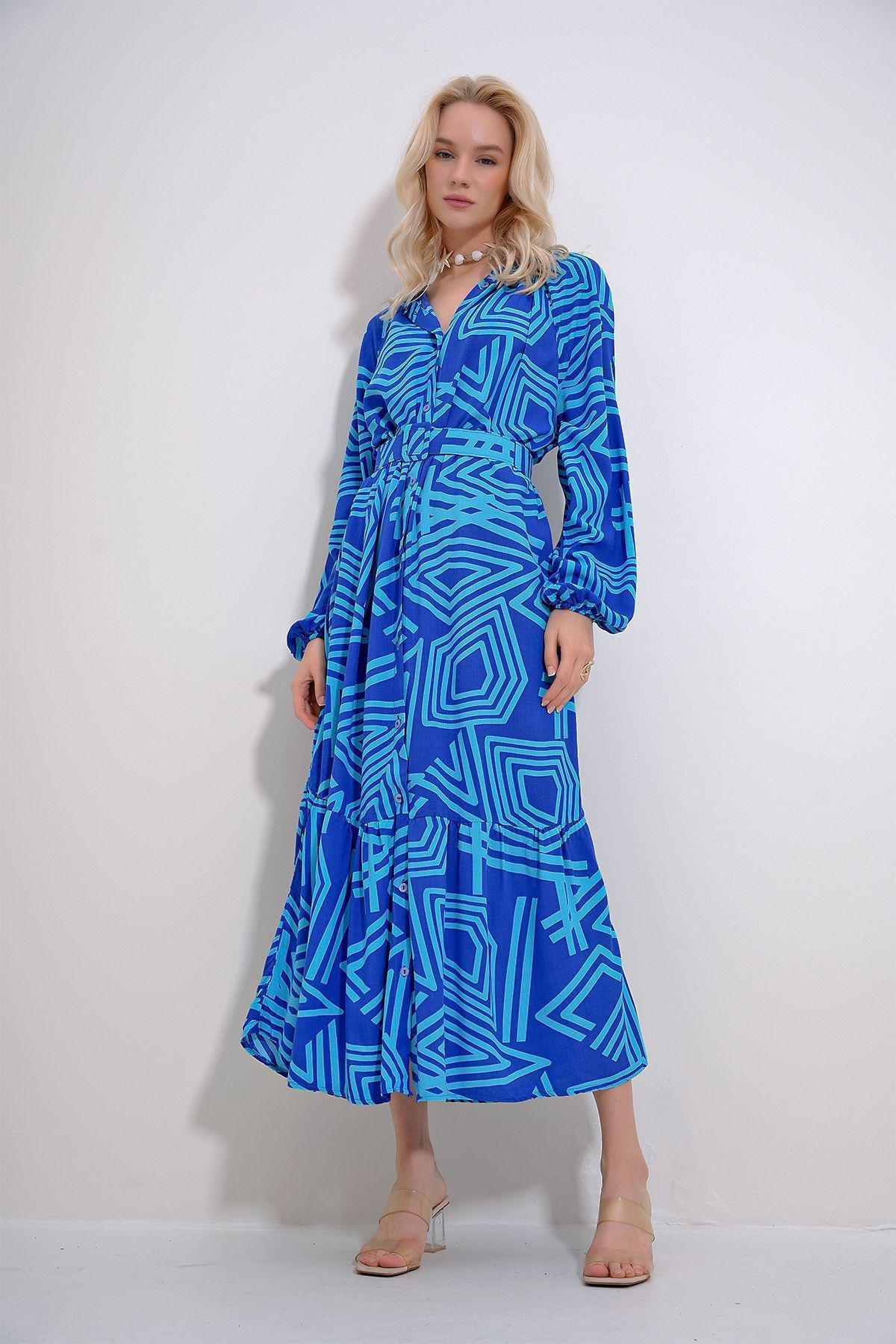 Blue Geometric Print Maxi Dress, , large image number 0