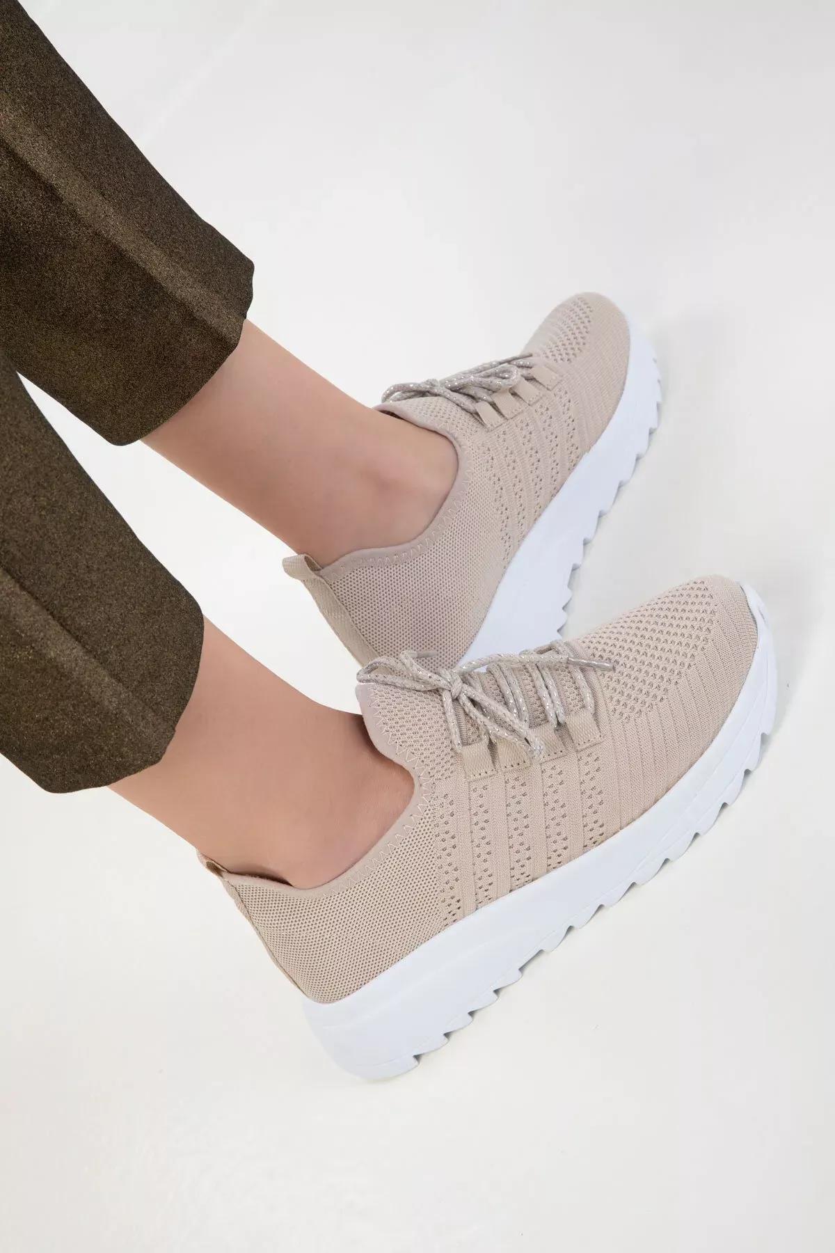 Beige Sneakers, , large image number 0