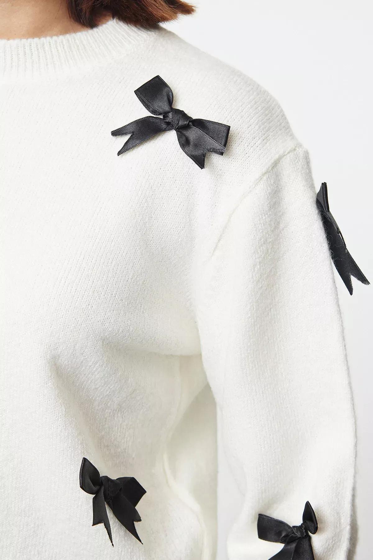 Beige Ribbon Detail Knit Sweater, Ecru, large image number 3