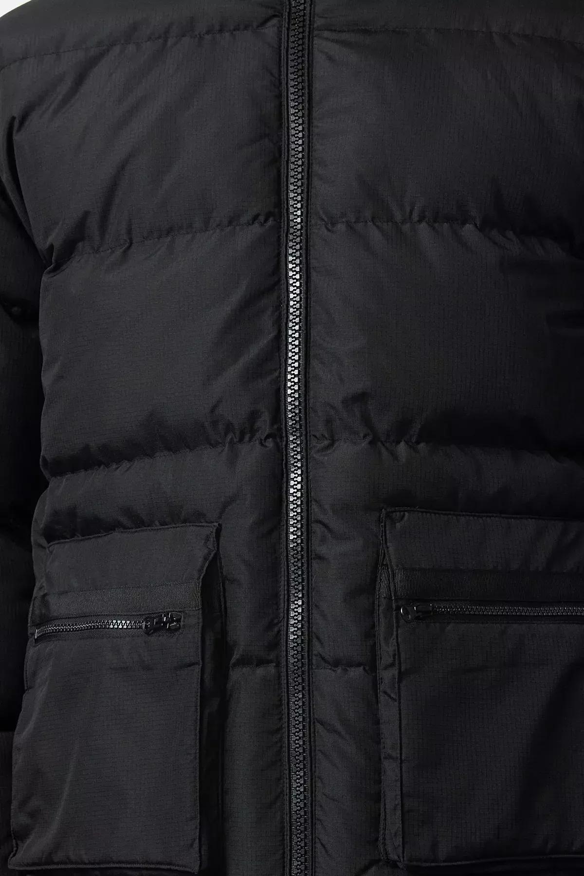 Black Regular Fit Puffer Winter Coat, BLACK, large image number 7