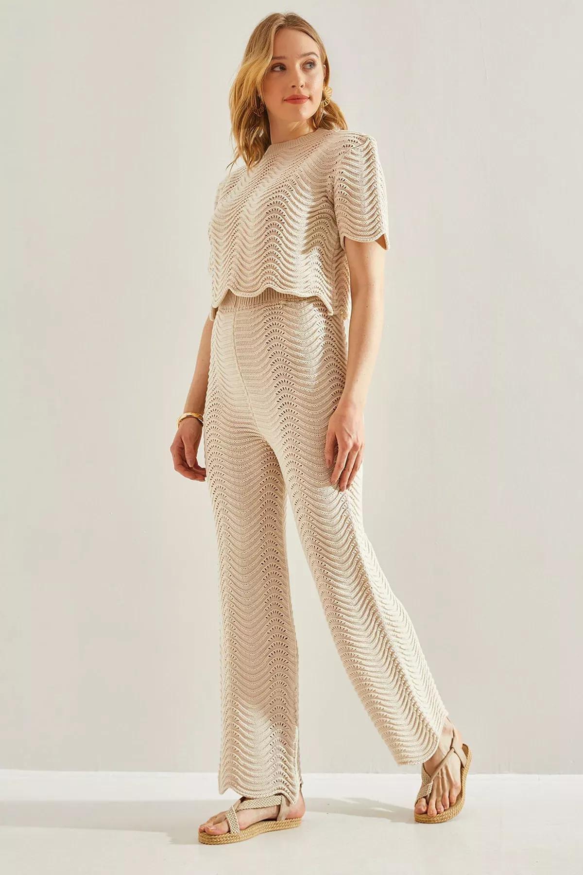 Cream knitwear bottom top suit, Cream, large image number 0