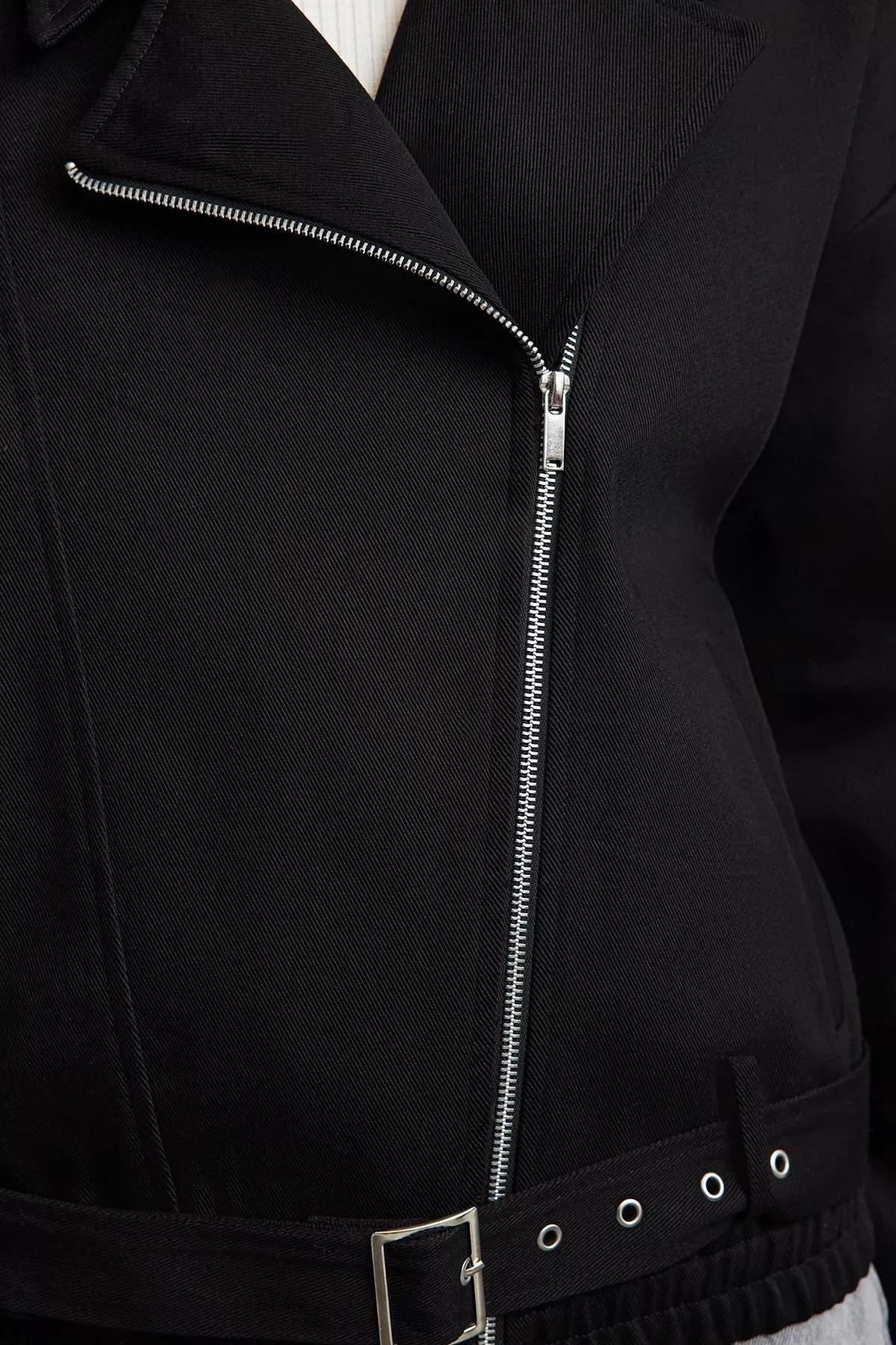 Black Oversize Belted Coat, BLACK, large image number 3