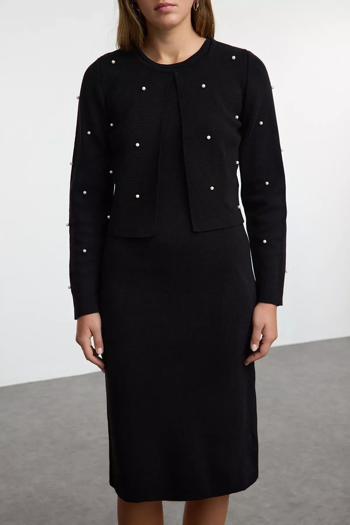 Black Knitwear Embroidered Co-Ord Set, BLACK, large image number 2