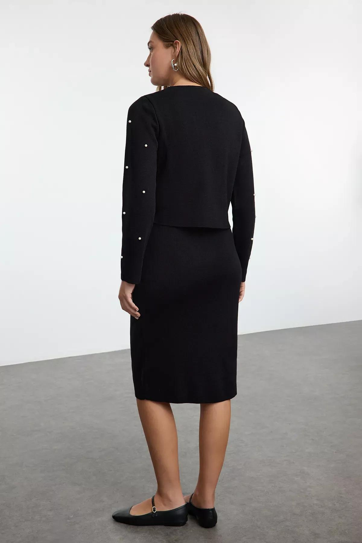 Black Knitwear Embroidered Co-Ord Set, BLACK, large image number 4