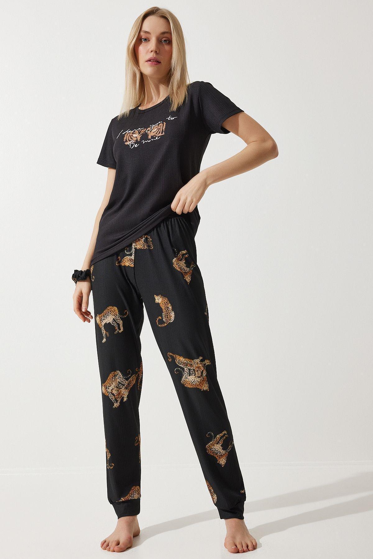 Black Tiger Patterned Knitted Pyjamas Set, , large image number 0