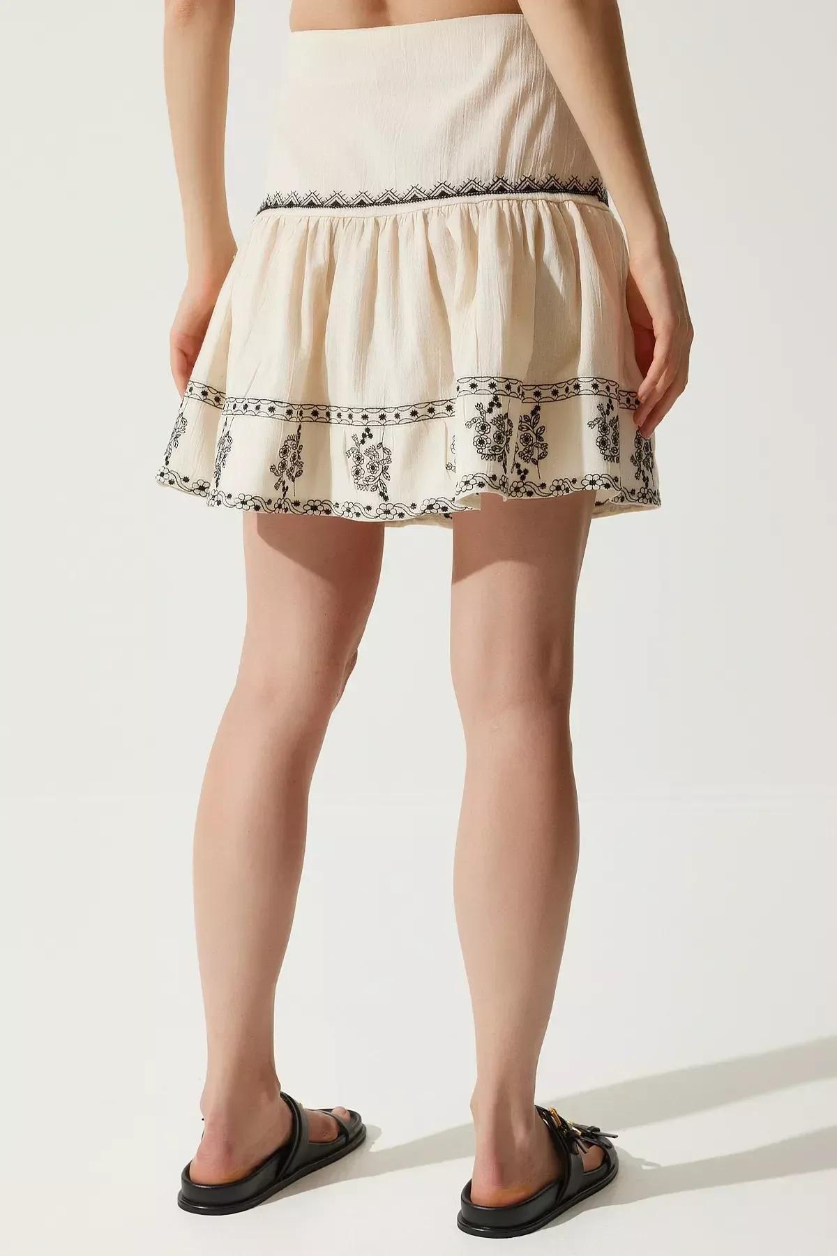 Cream Embroidered Raw Linen FlaRed Skirt, , large image number 5