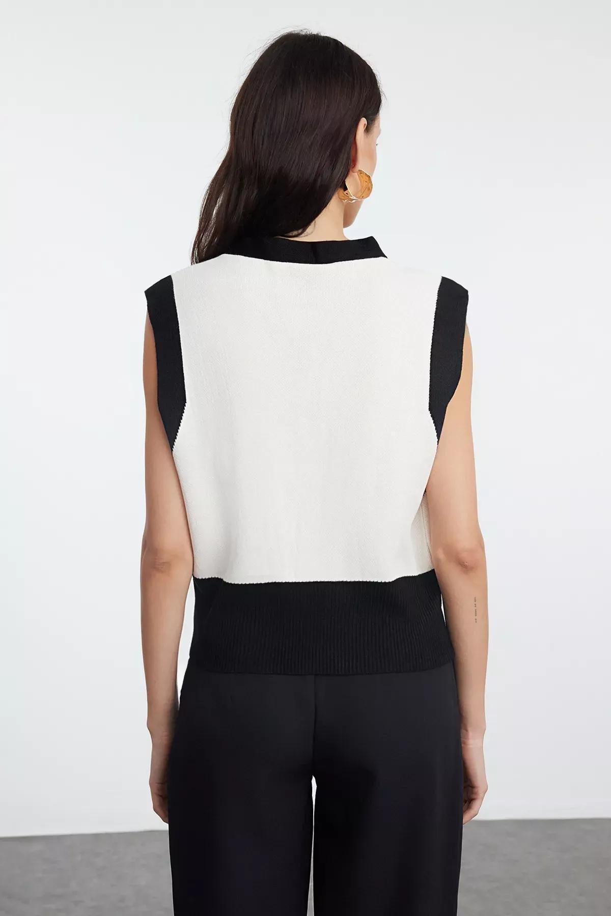 Beige Pocket Detailed V-Neck Vest, Ecru, large image number 4