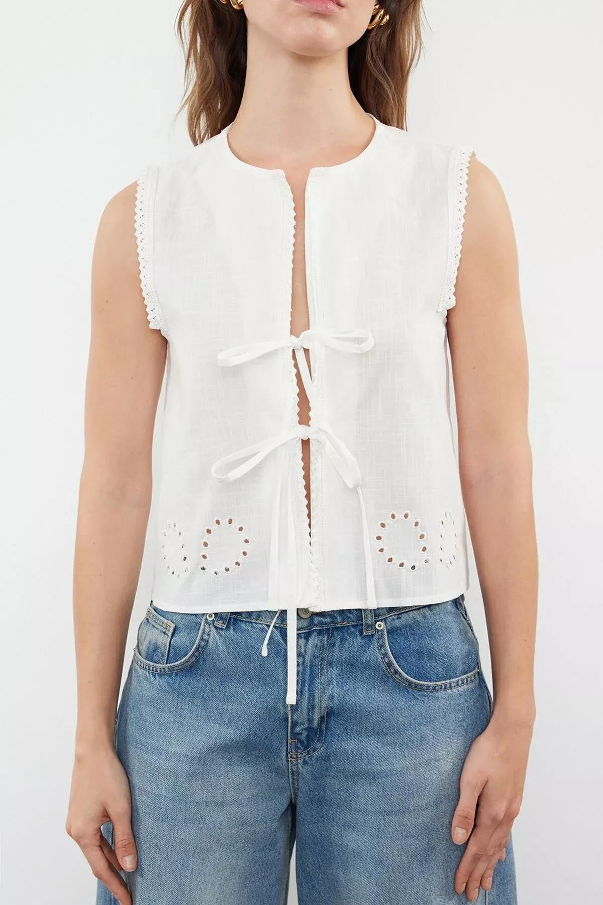 Ecru Lace Tie Front Blouse, Ecru, large image number 2