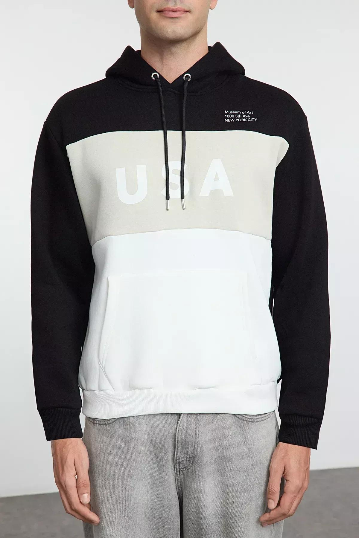 Black Graphic Novelty Sweatshirt, BLACK, large image number 4