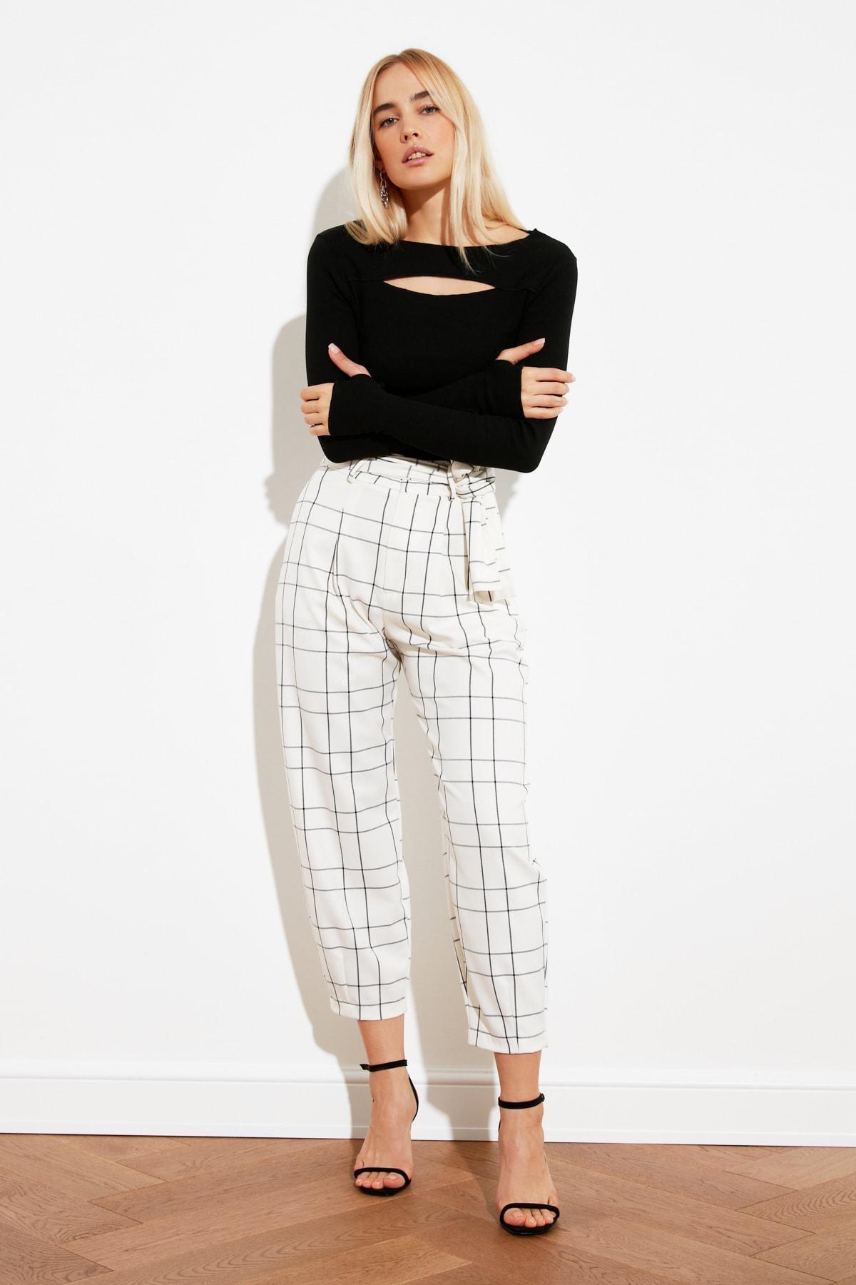 Black Fitted Blouse, , large image number 5