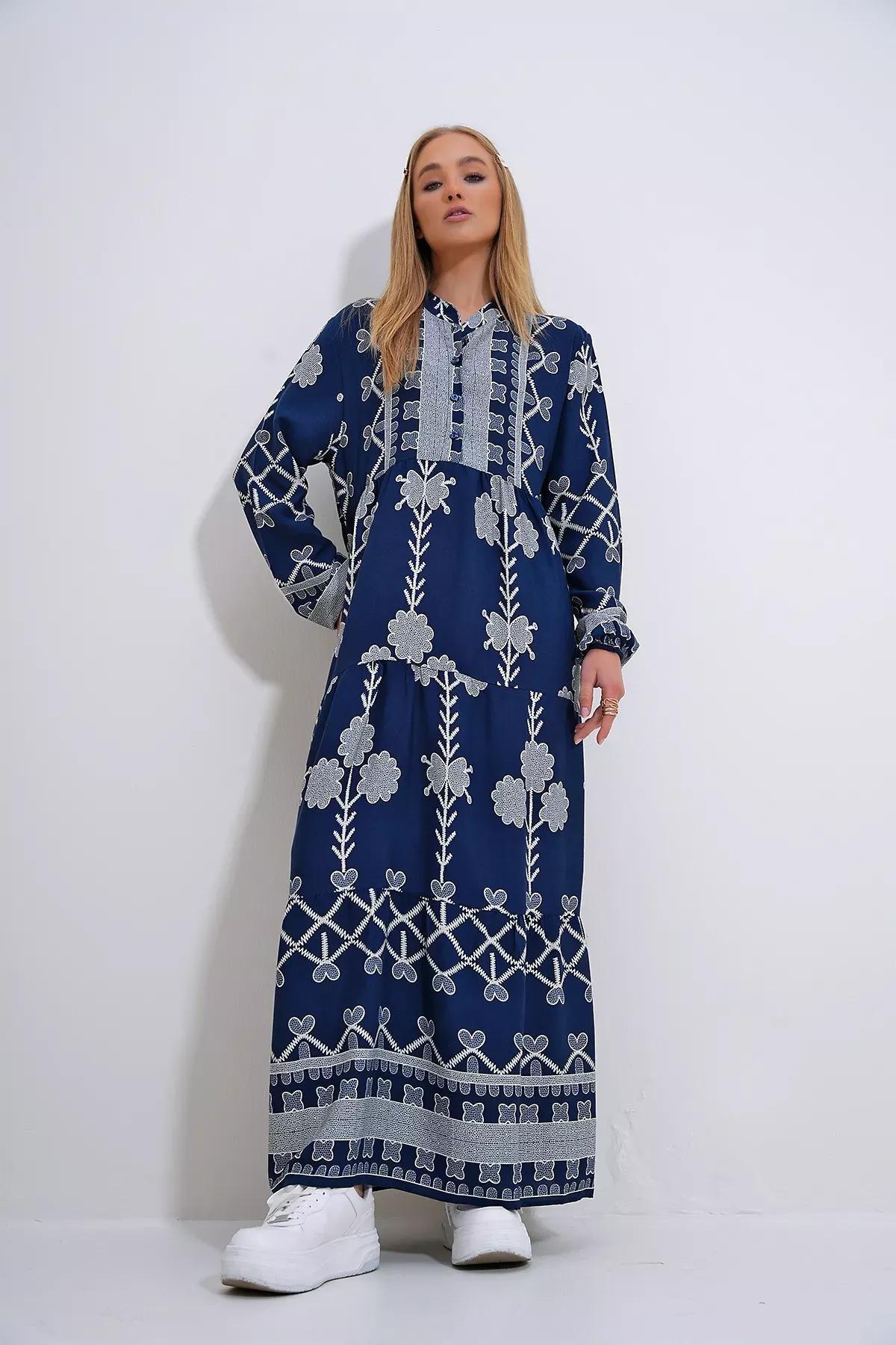 Navy Ethnic Print Maxi Dress, , large image number 1