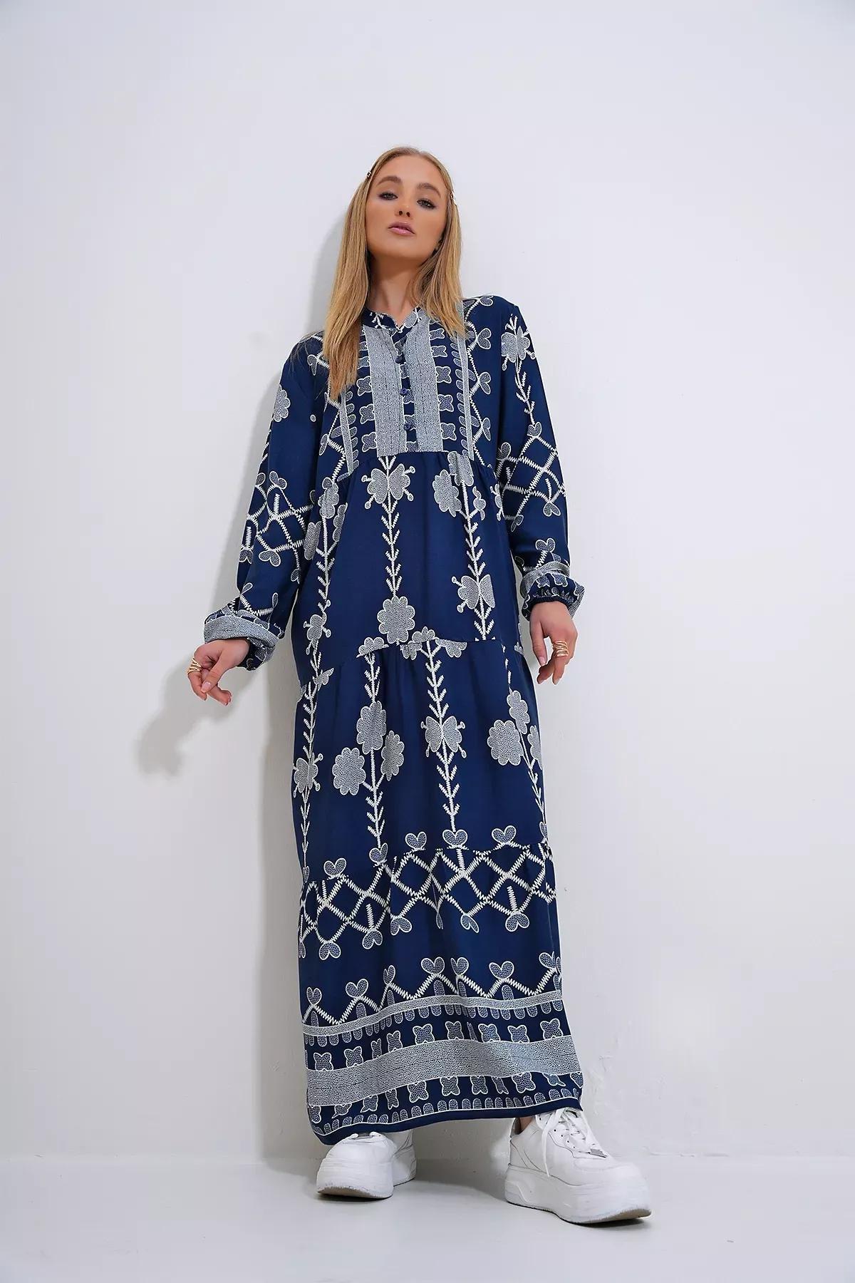 Navy Ethnic Print Maxi Dress, , large image number 2
