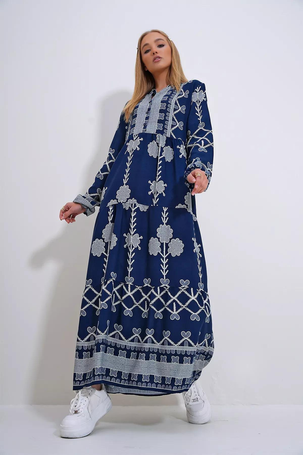Navy Ethnic Print Maxi Dress, , large image number 3