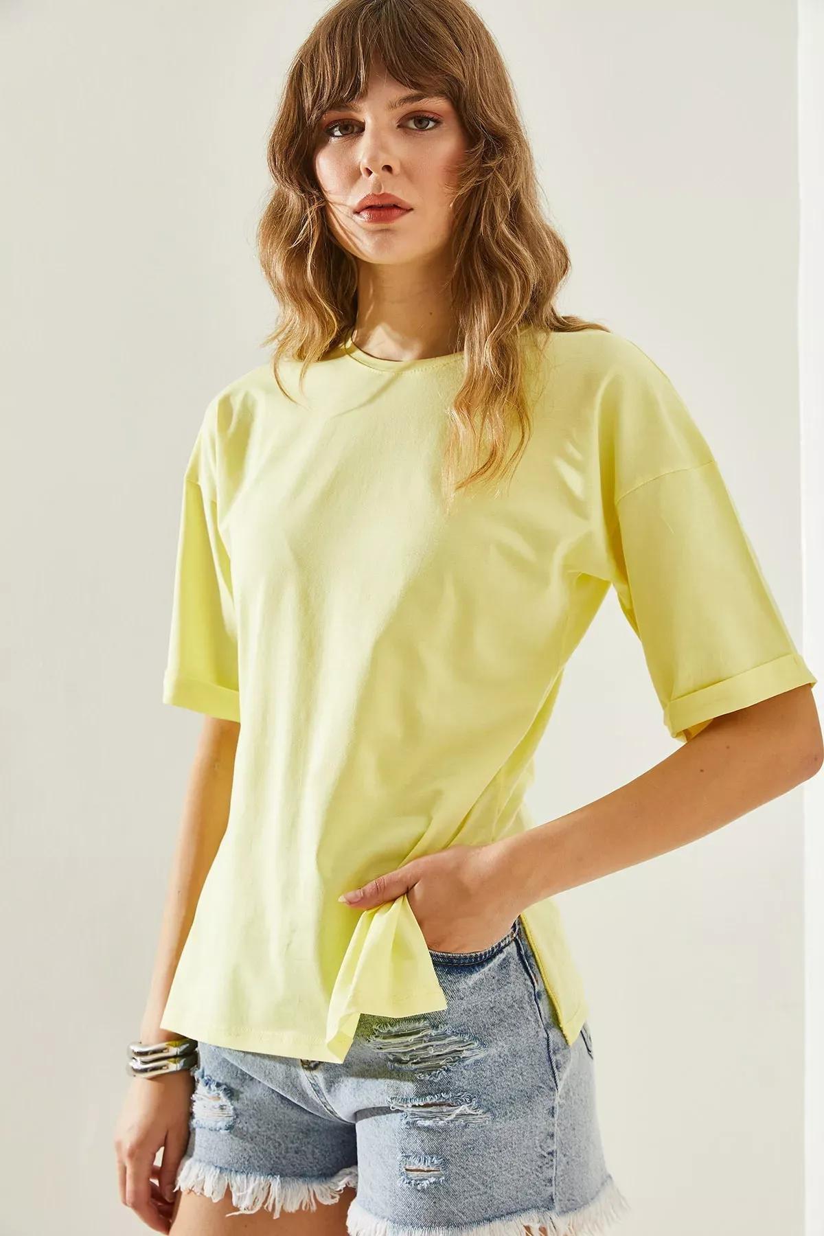 Yellow Side Slit T-Shirt, Yellow, large image number 4