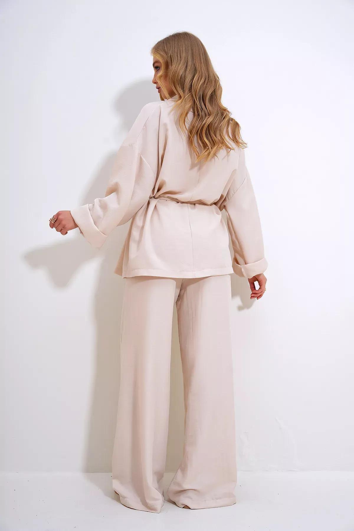 Cream wrinkled blazer jacket set, , large image number 5