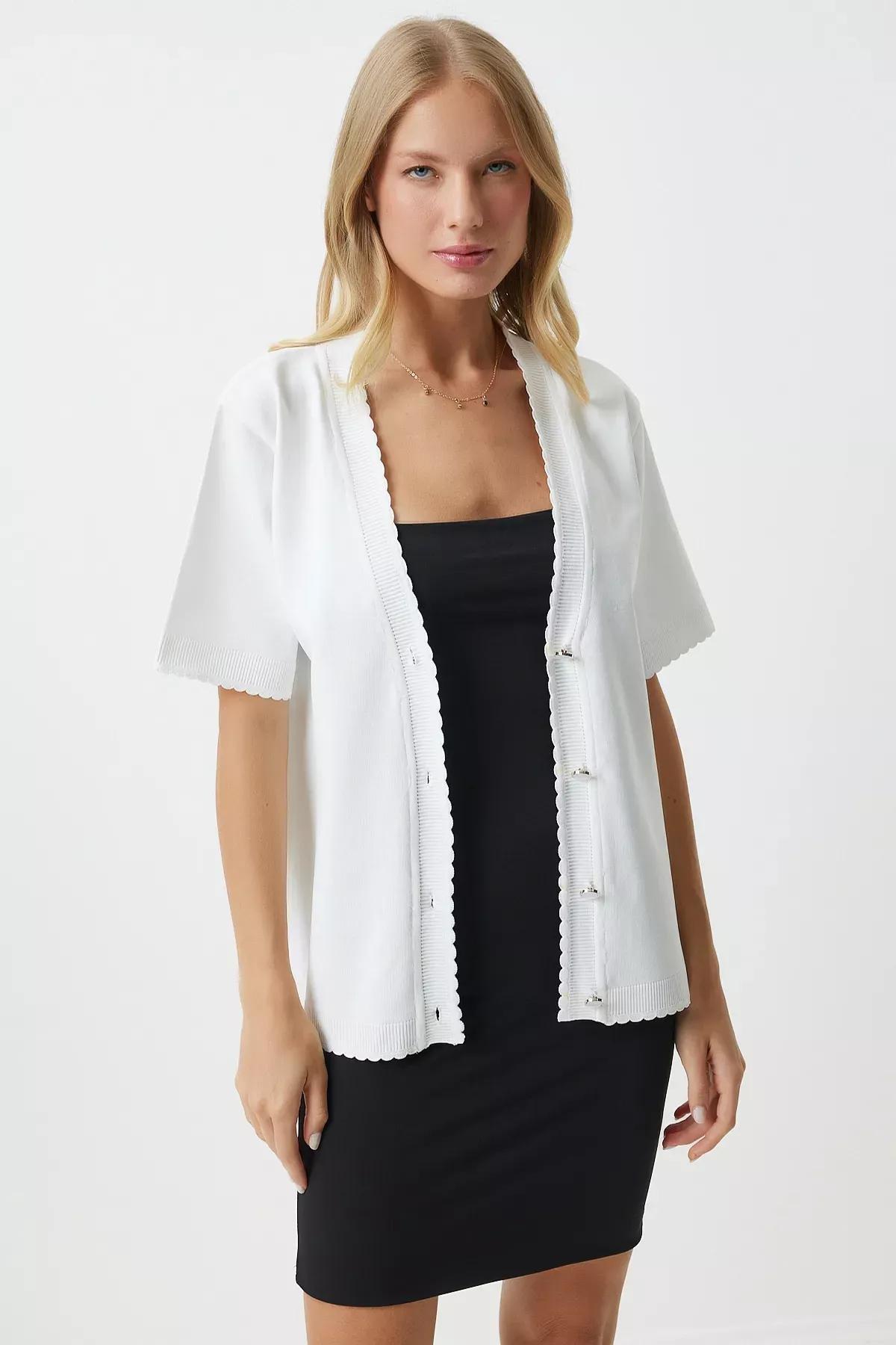 White Stylish Buttoned Knitwear Cardigan, , large image number 0