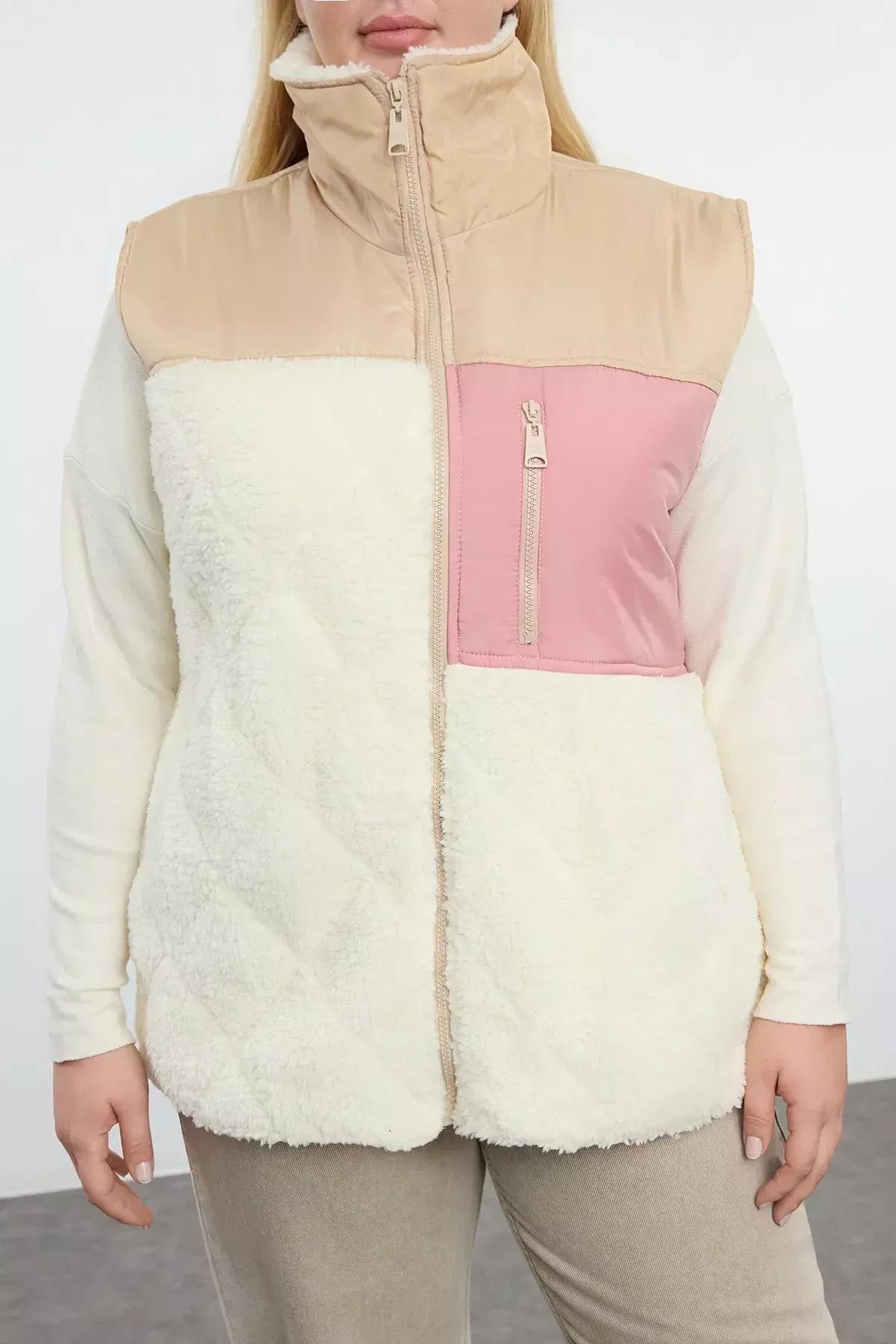 Beige Color Block Quilted Plush Vest, Ecru, large image number 2