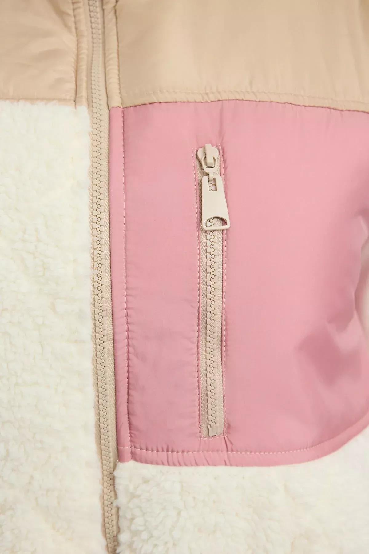 Beige Color Block Quilted Plush Vest, Ecru, large image number 3