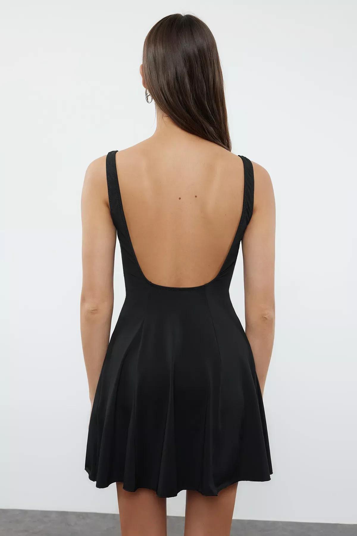 Black Square Neck Skirted Swimsuit, , large image number 4