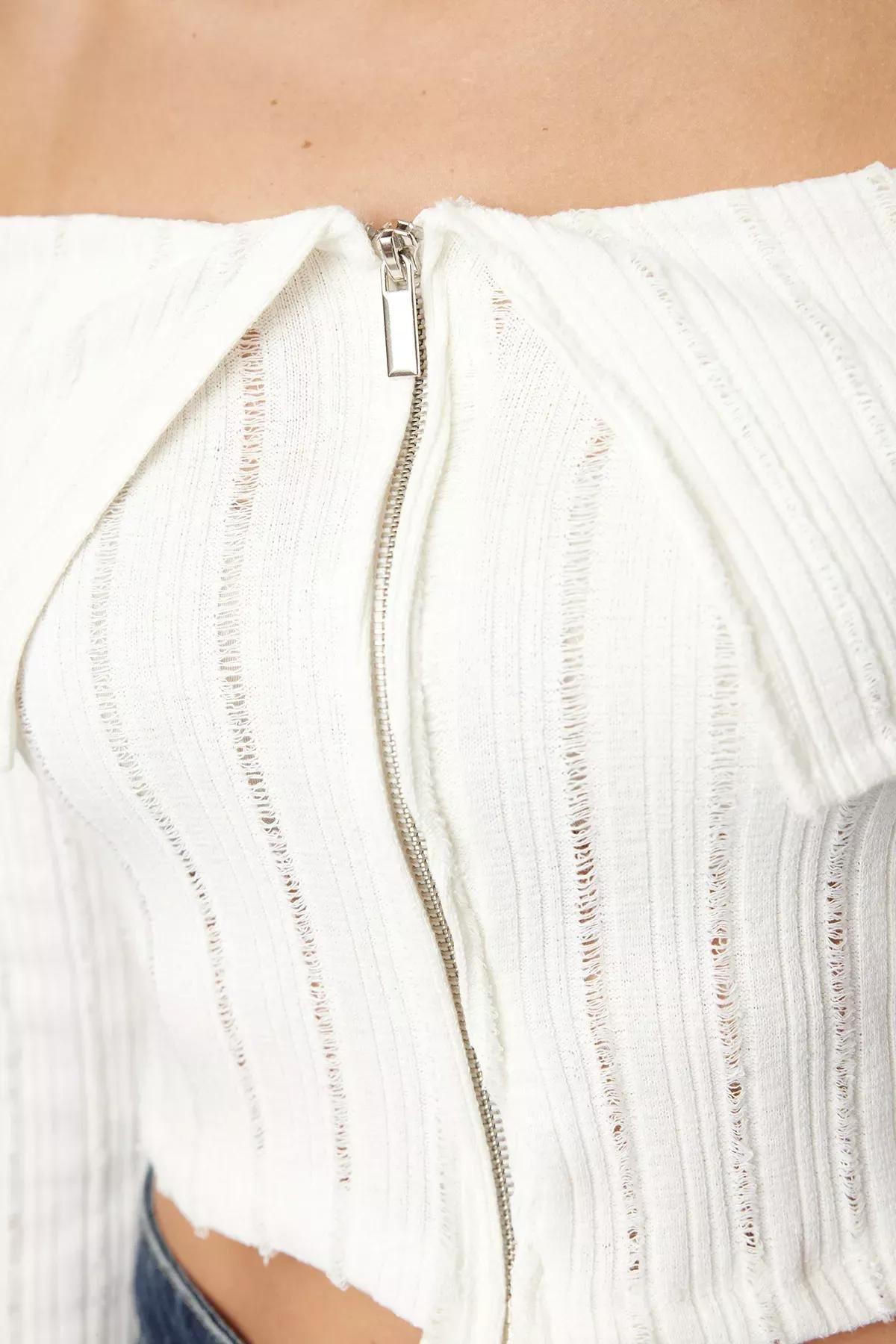 Beige Zipper Collar Knit Blouse, , large image number 5