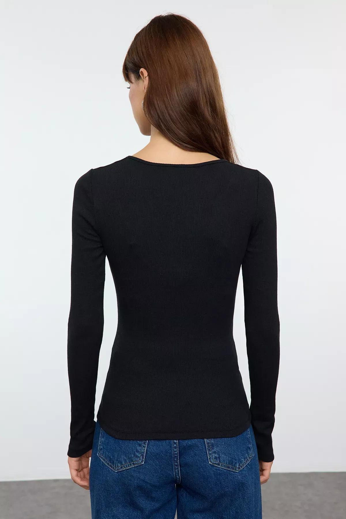 Black Snap Front Fitted Blouse, BLACK, large image number 5