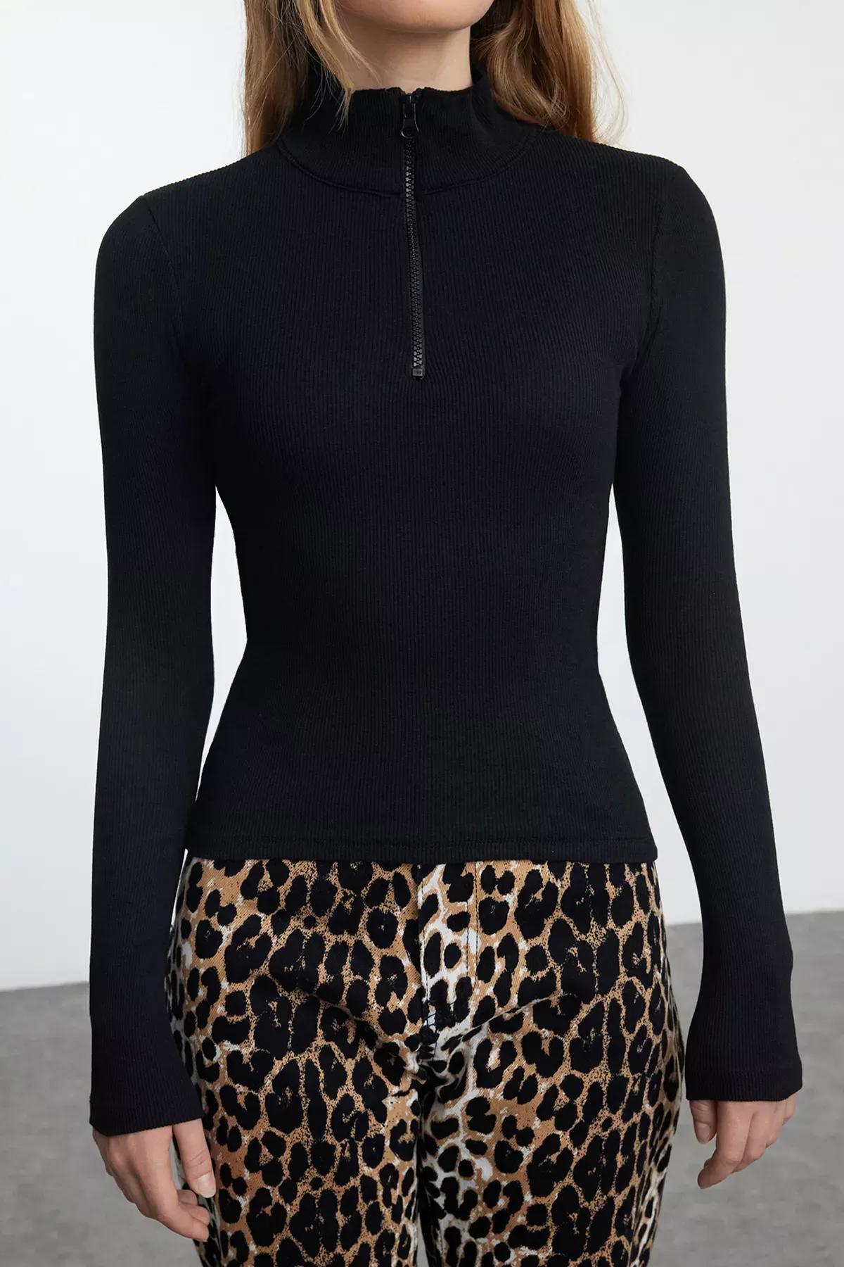 Black Zipper Collar Knit Blouse, , large image number 2