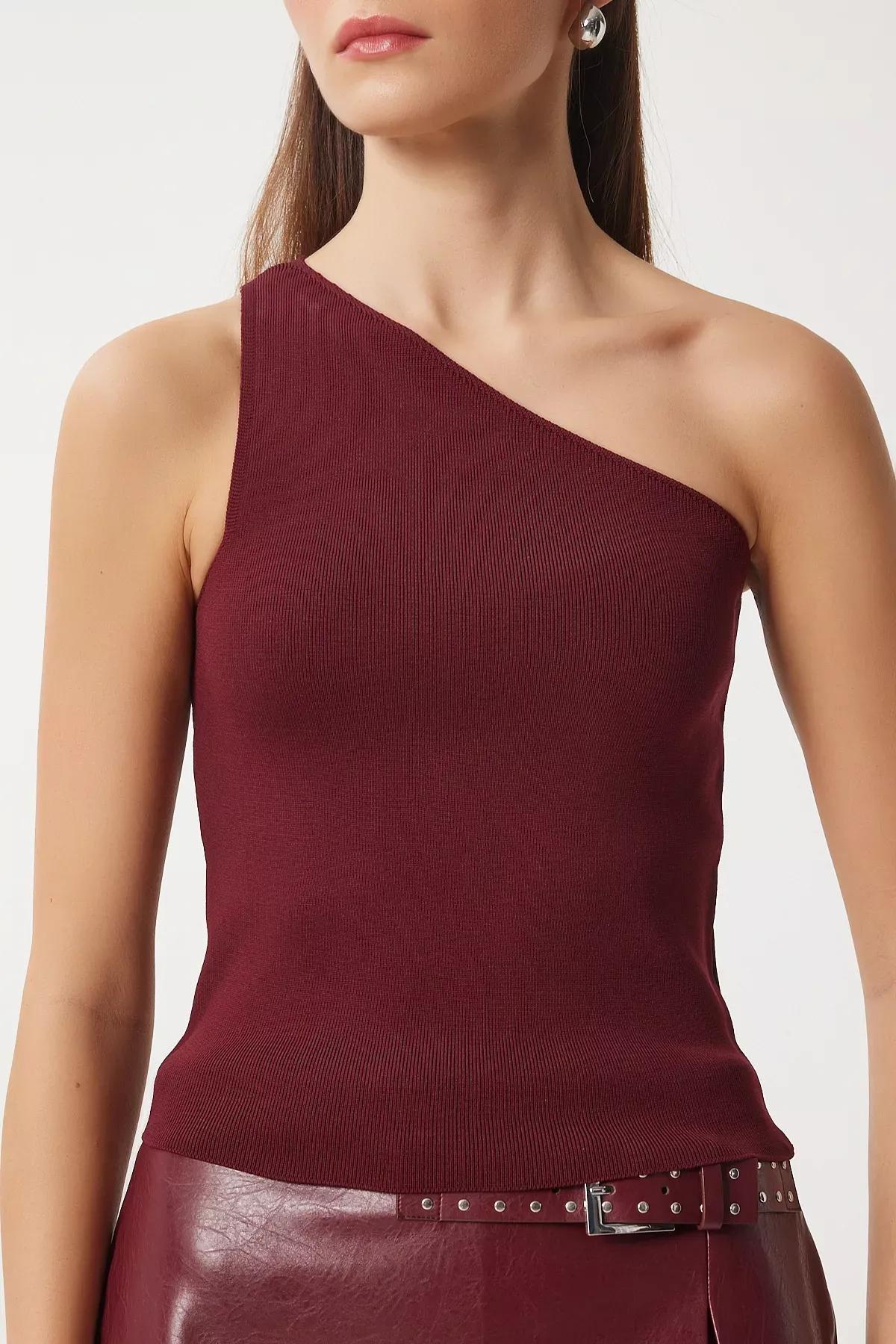 Burgundy One-Shoulder Wrap Knitted Blouse, Burgundy, large image number 2