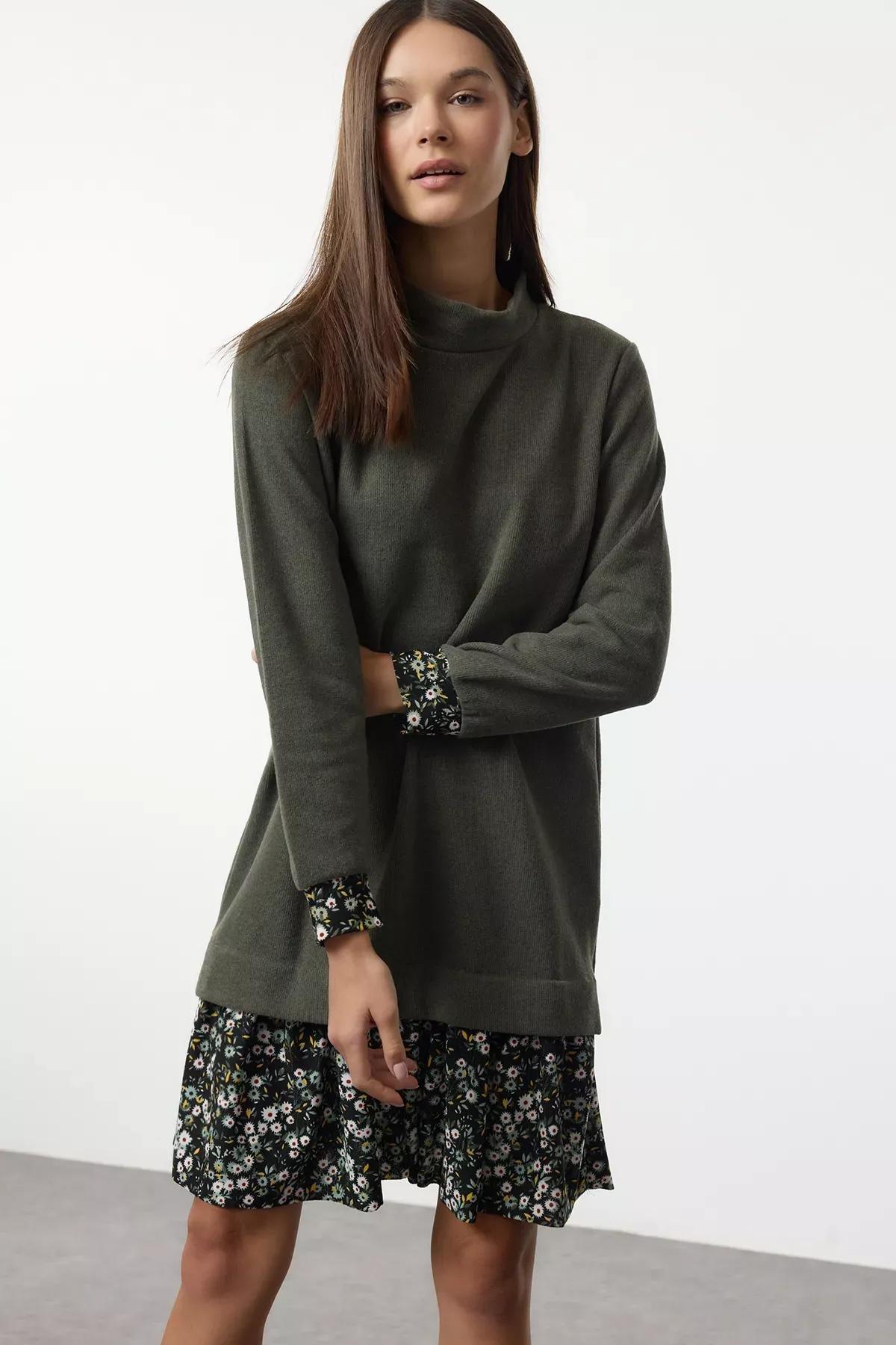 Green Floral Printed Collared Knitted Mini Dress, Emerald, large image number 0