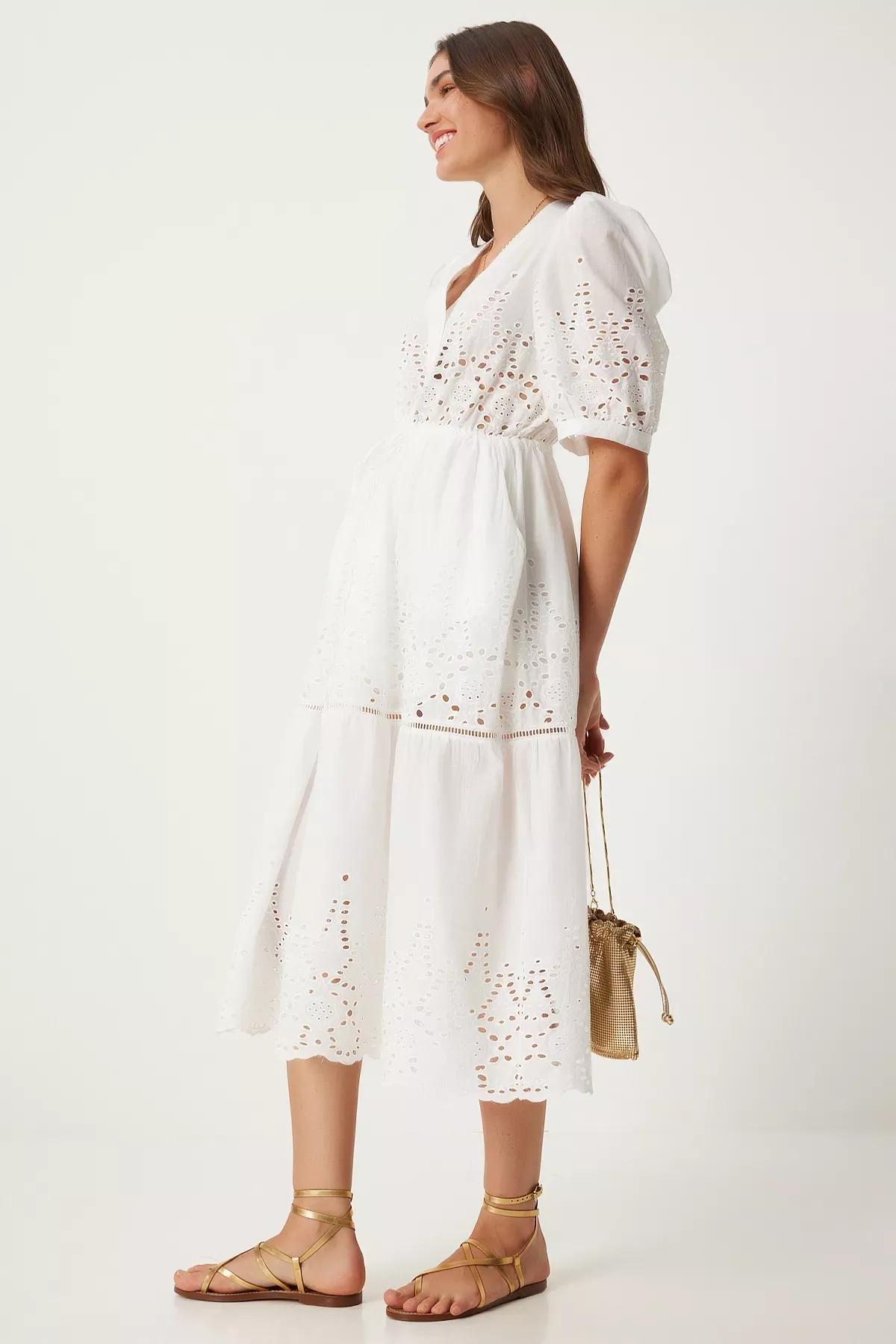 فستان بطيّات بحافة مموجة بفتحة رقبة V، أبيض, White, large image number 1