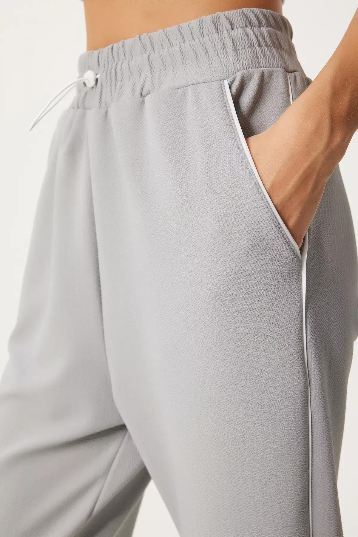 Grey Stripe Knit Sweatpants, Grey, large image number 3