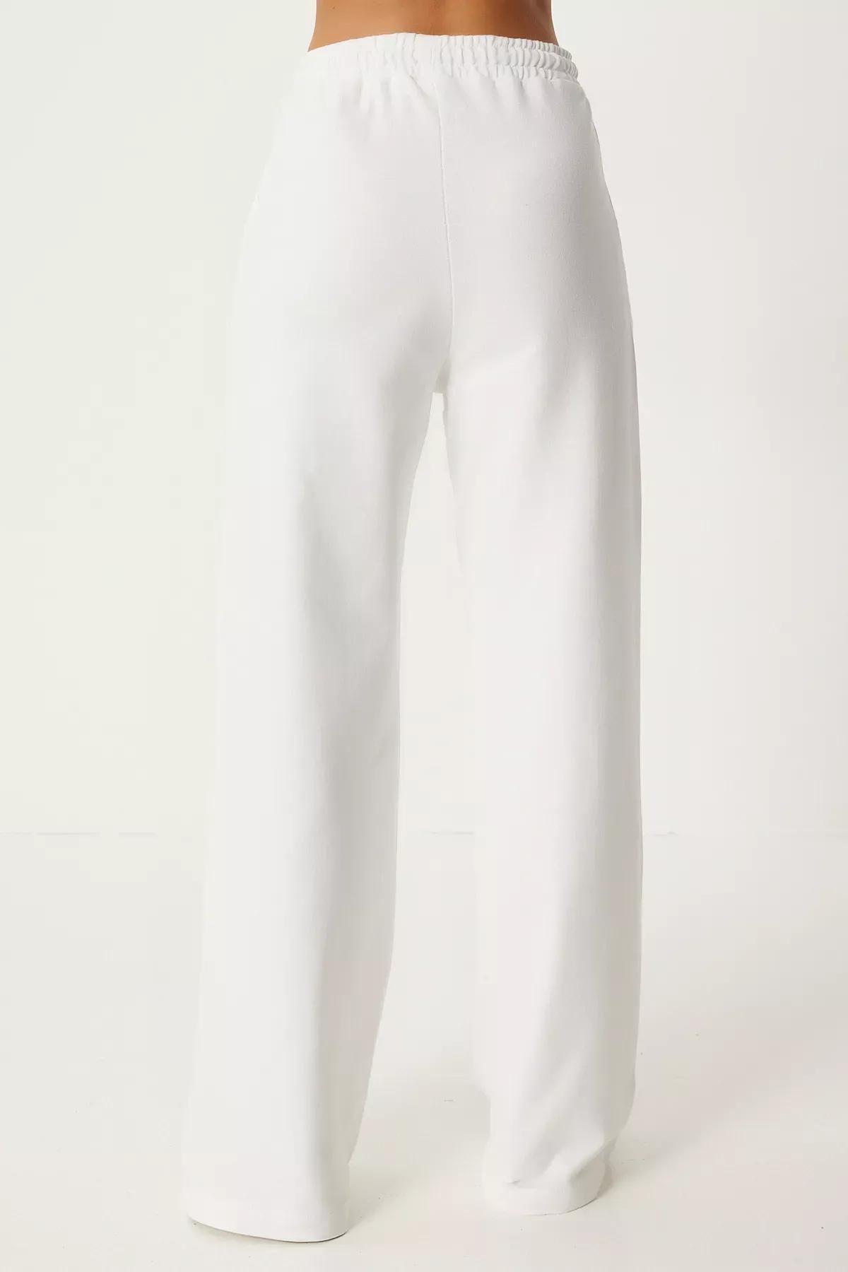 White Knitted Tracksuit Set of 2, , large image number 5
