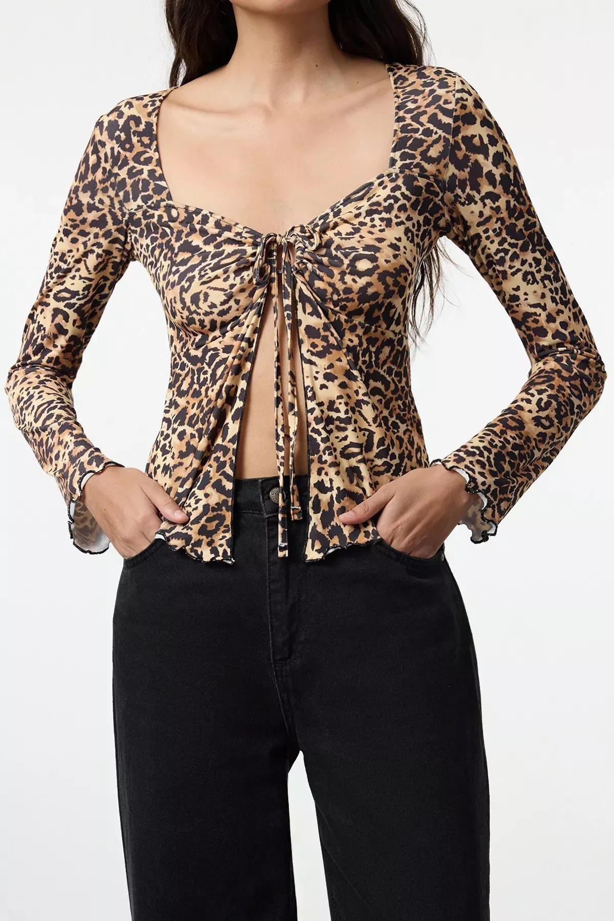 Brown Leopard Tie Knit Blouse, Brown, large image number 2