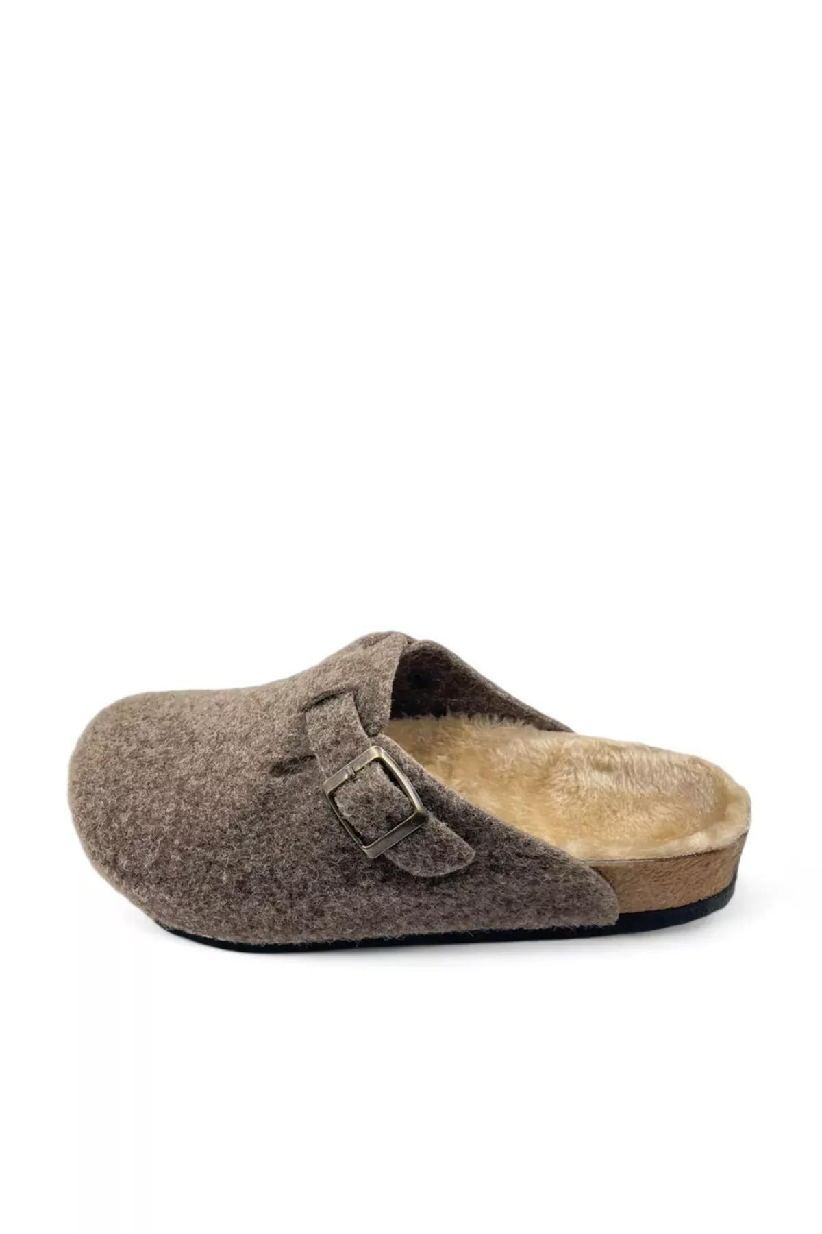 Red Fur Lined Sabo Slippers, , large image number 4